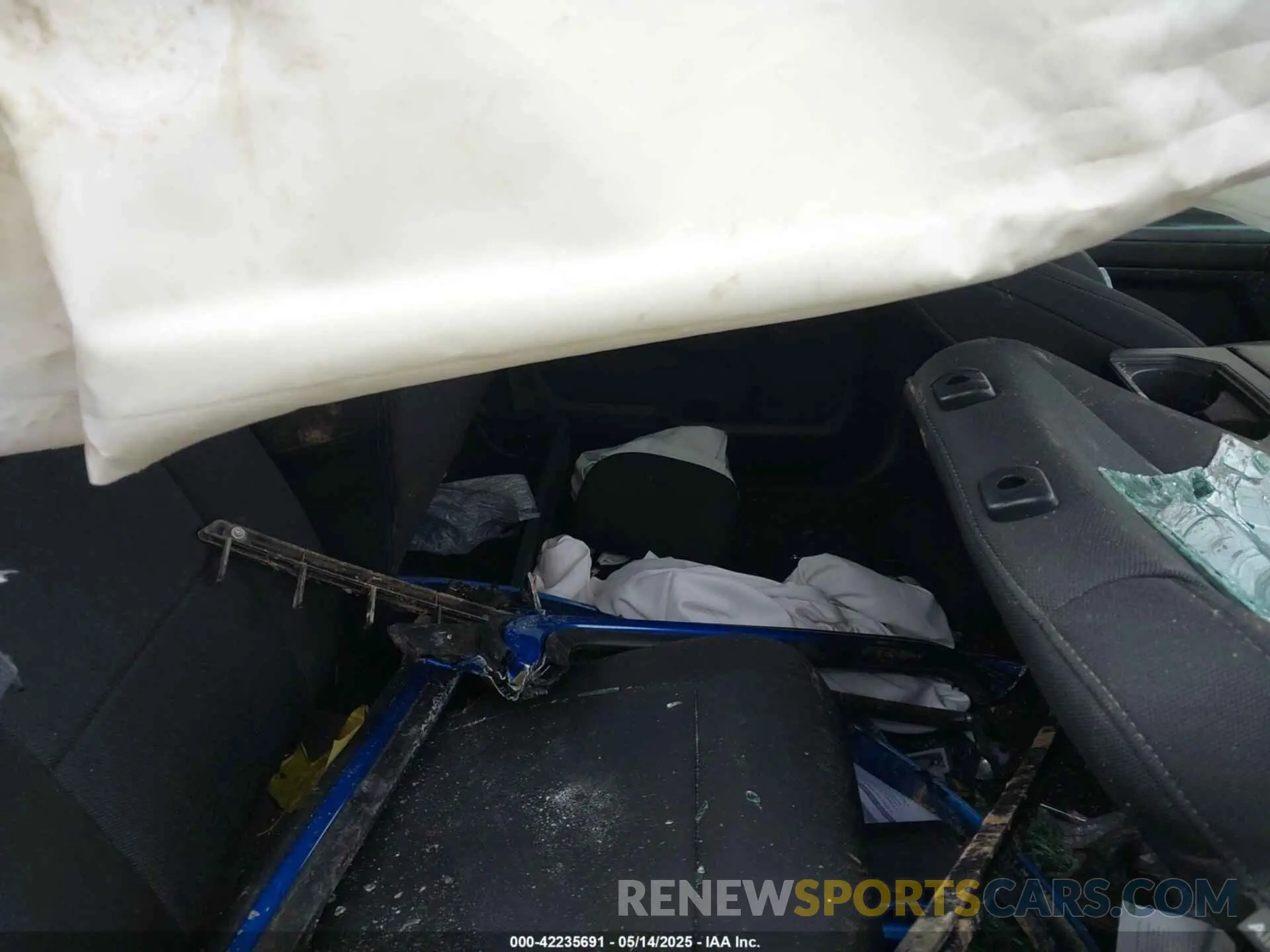 8 Photograph of a damaged car 1FTEW1E59KFA94281 FORD F-150 2019