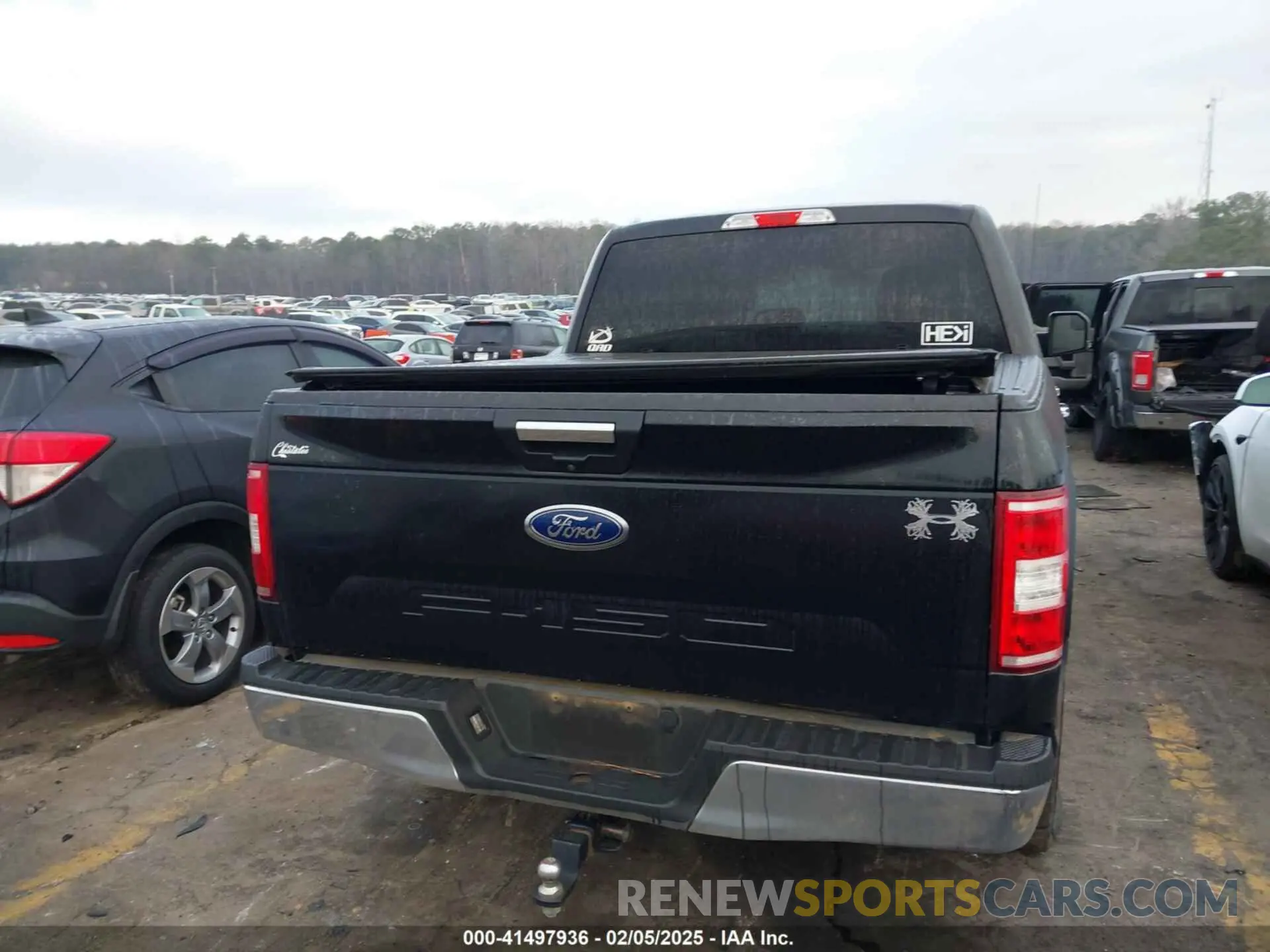 16 Photograph of a damaged car 1FTEW1E59KFC88499 FORD F-150 2019
