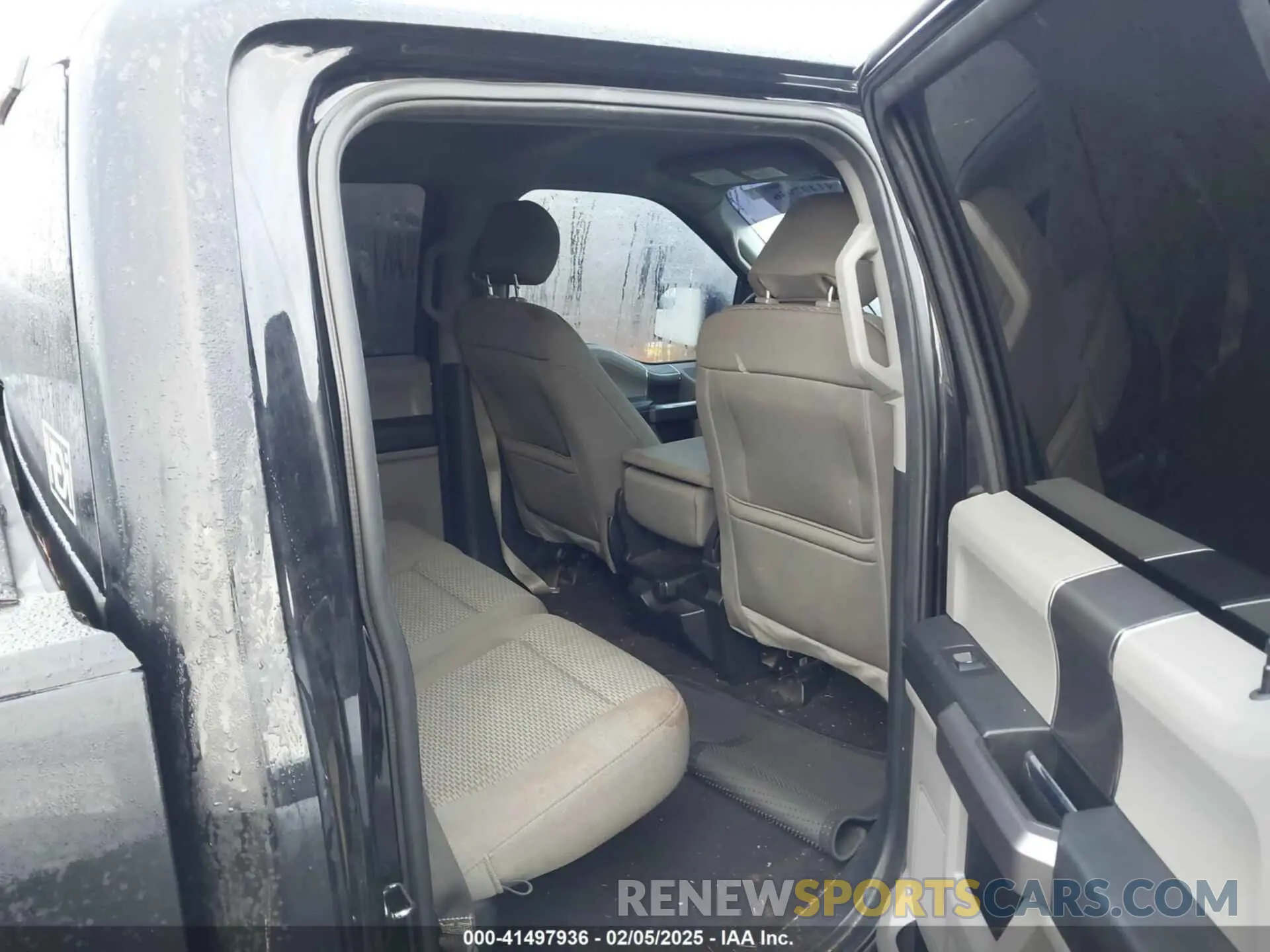 8 Photograph of a damaged car 1FTEW1E59KFC88499 FORD F-150 2019