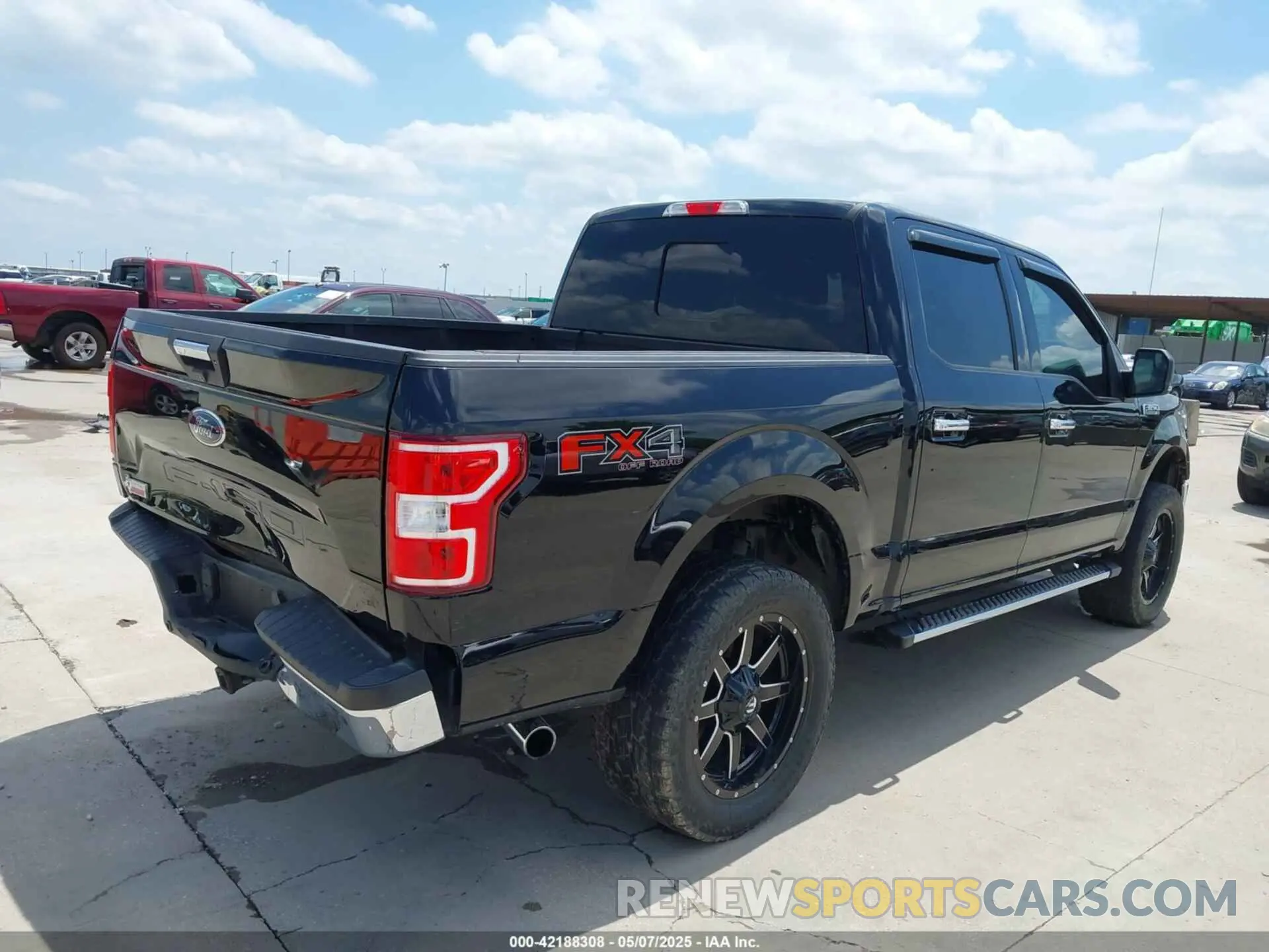 4 Photograph of a damaged car 1FTEW1E59KKE90346 FORD F-150 2019