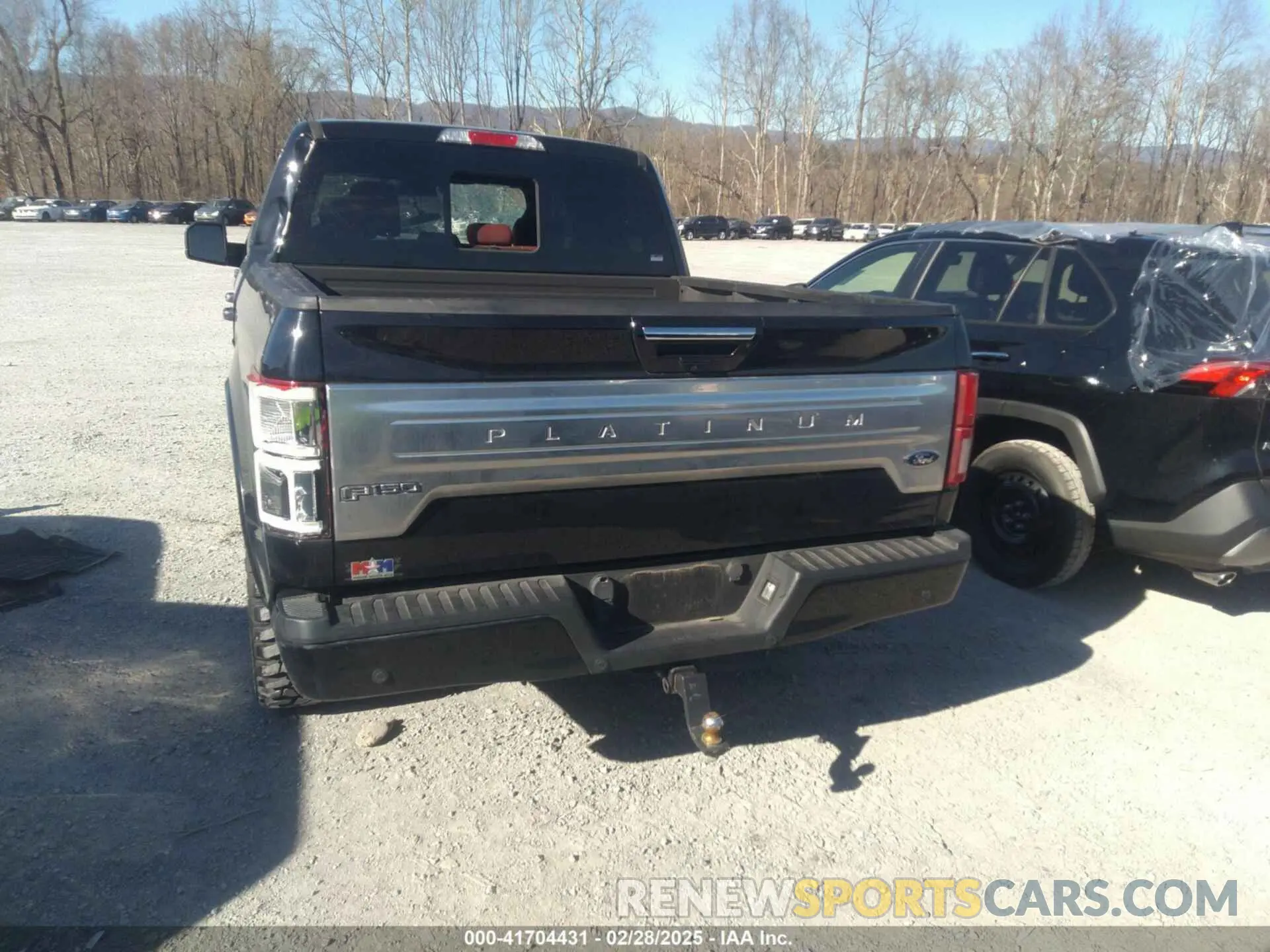 17 Photograph of a damaged car 1FTEW1E5XKFB14893 FORD F-150 2019