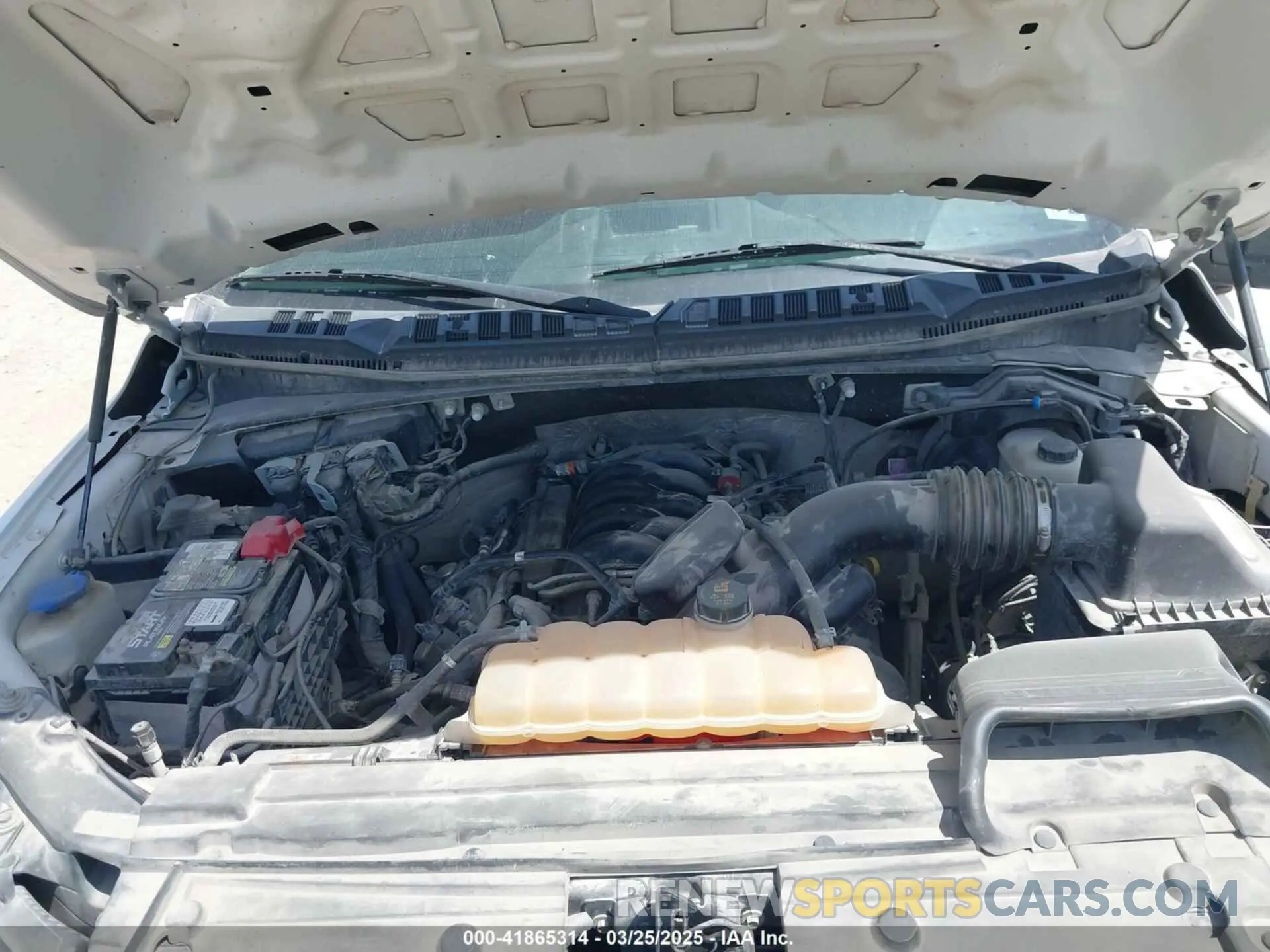10 Photograph of a damaged car 1FTEW1E5XKKC41392 FORD F-150 2019