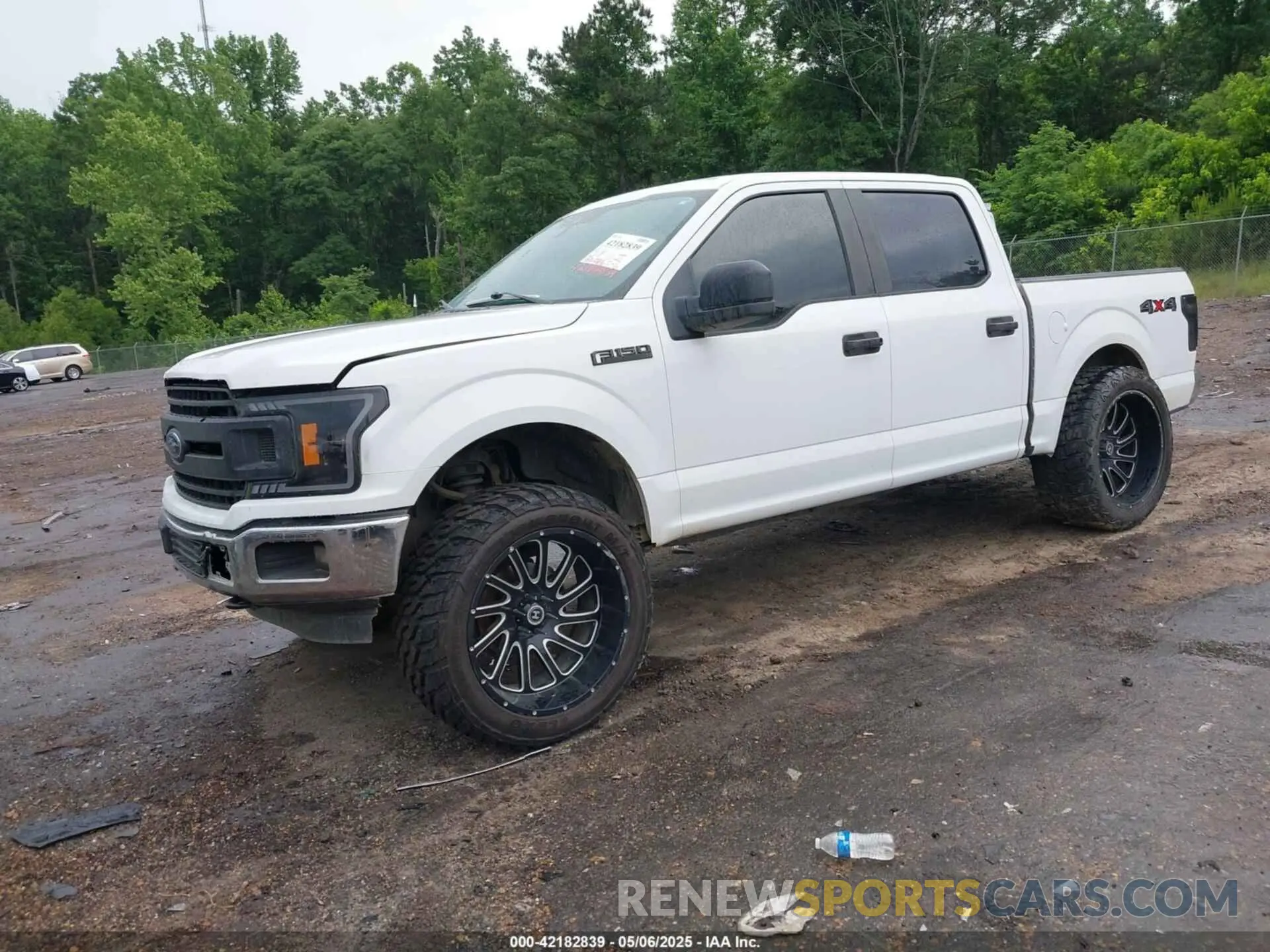 2 Photograph of a damaged car 1FTEW1EB2KKD98999 FORD F-150 2019