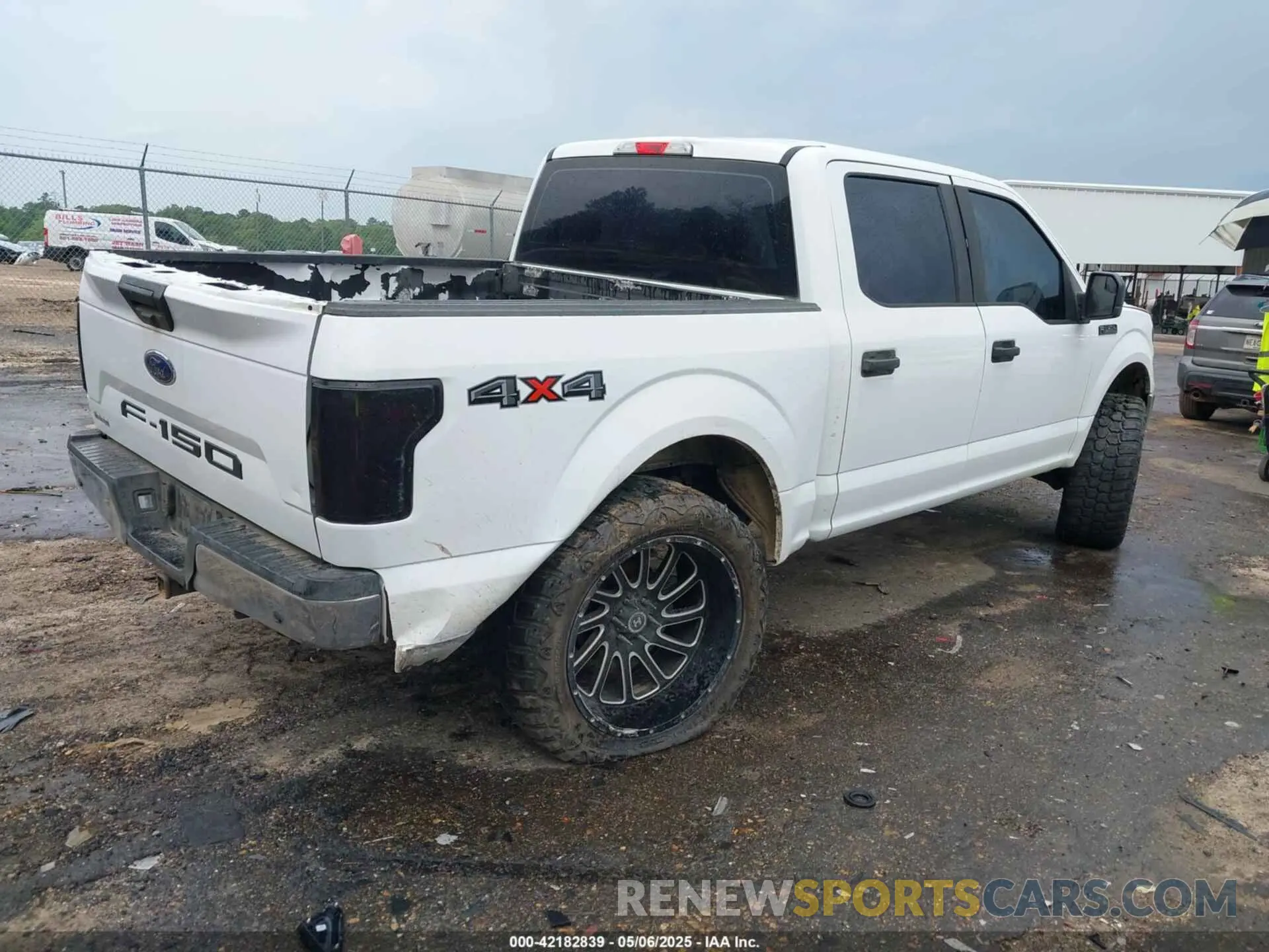 4 Photograph of a damaged car 1FTEW1EB2KKD98999 FORD F-150 2019