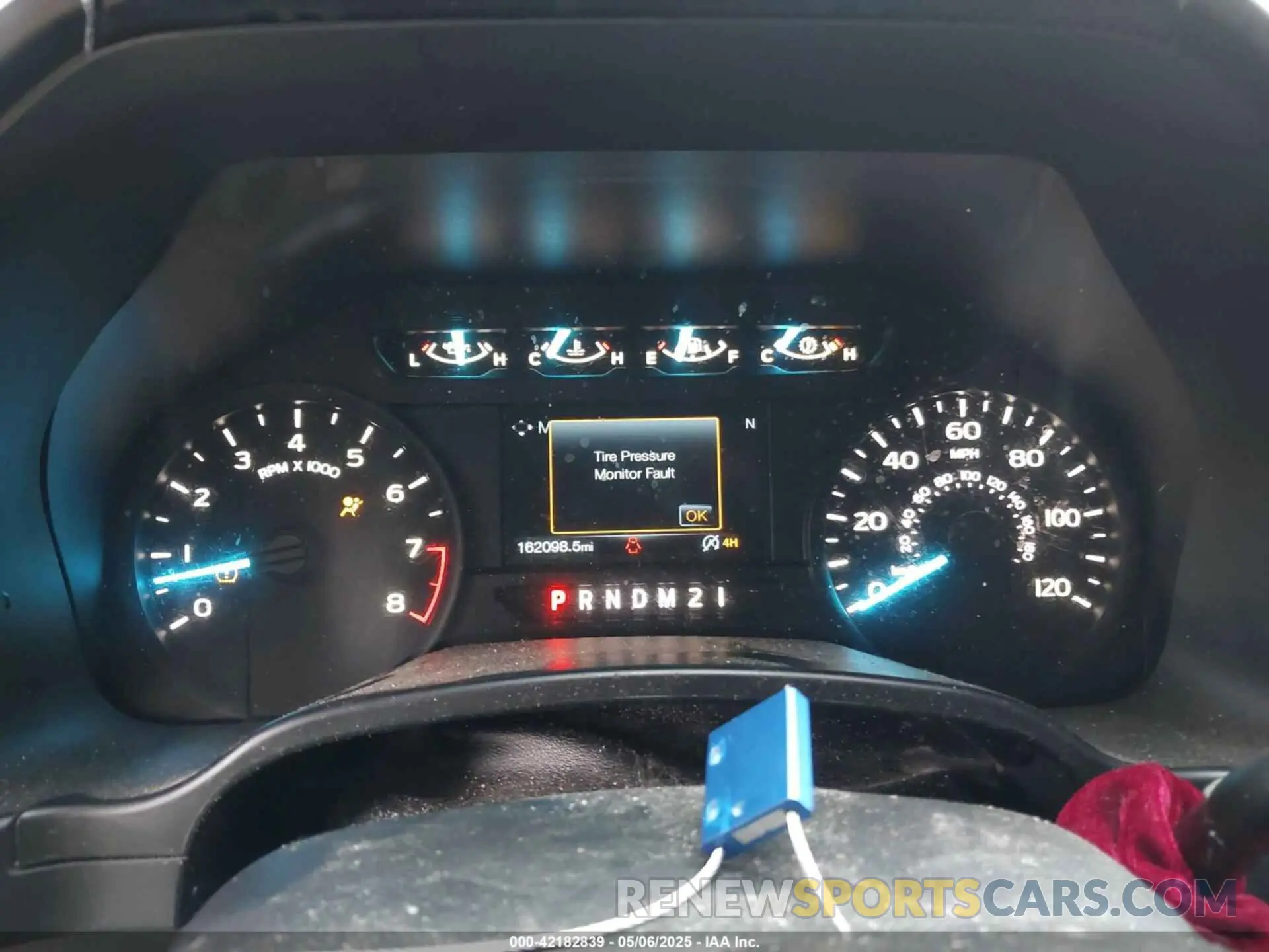 7 Photograph of a damaged car 1FTEW1EB2KKD98999 FORD F-150 2019