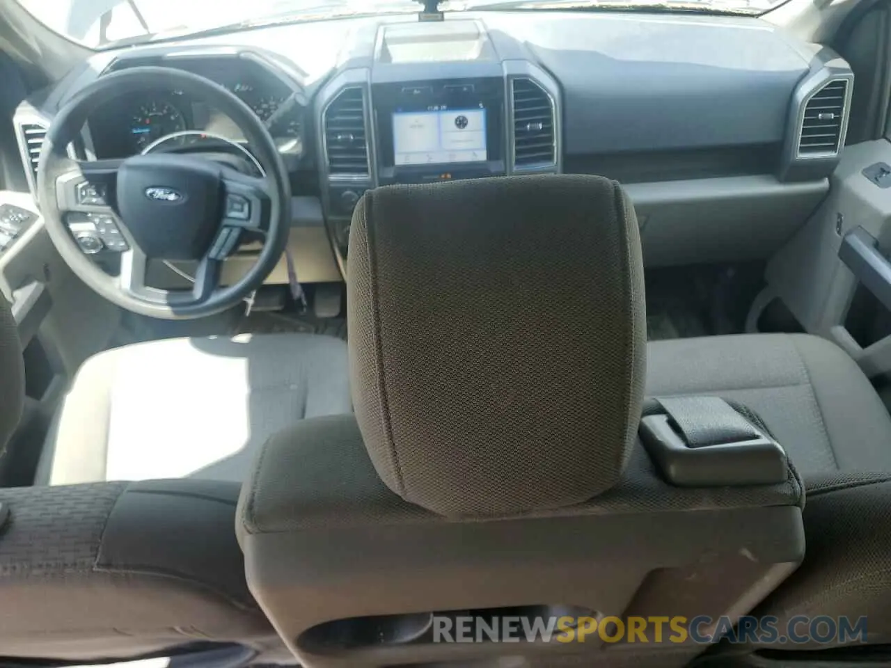 8 Photograph of a damaged car 1FTEW1EB4KKD01821 FORD F-150 2019