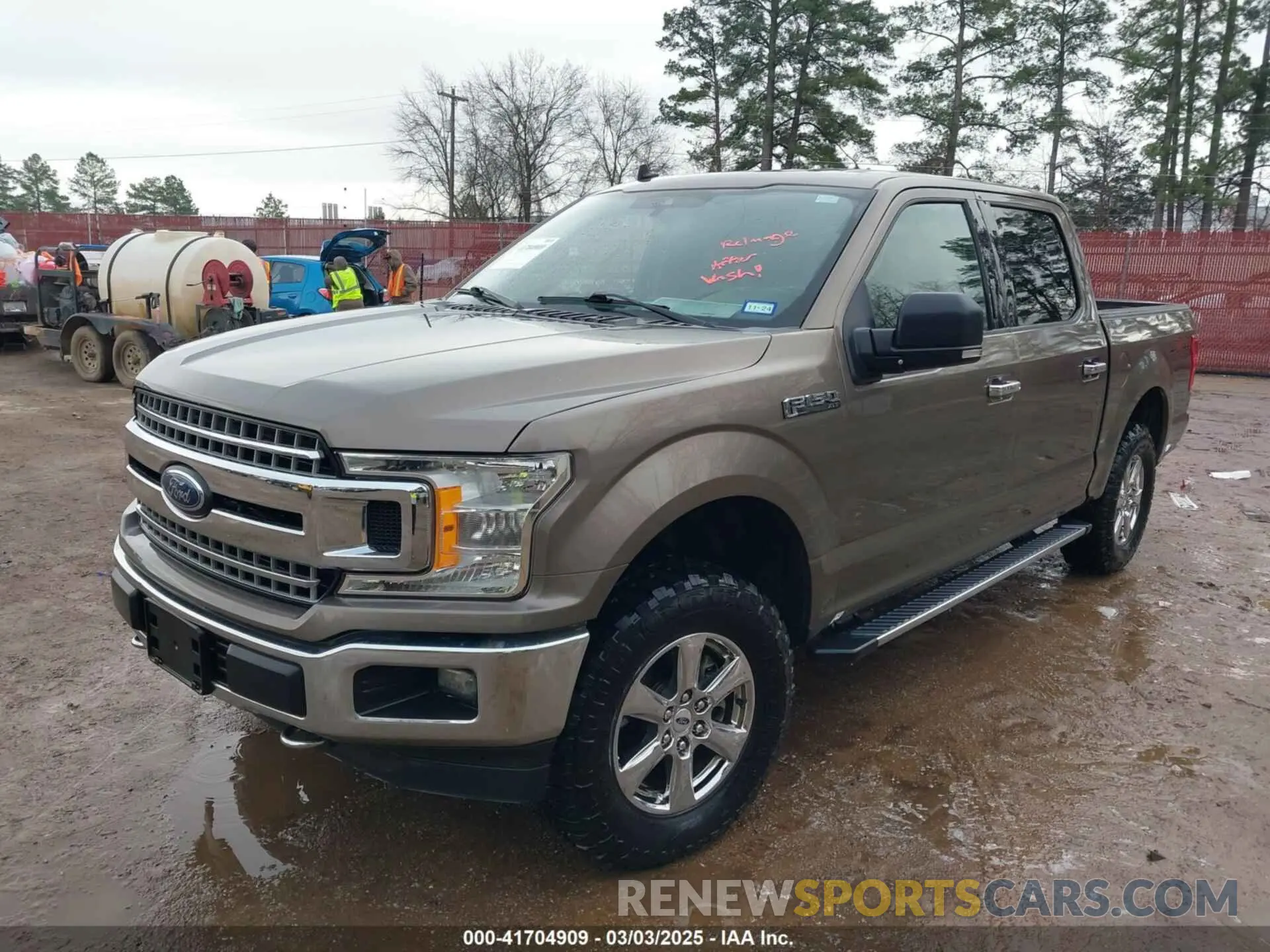 2 Фотография поврежденного автомобиля 1FTEW1EB5KKE33289 FORD F-150 2019
