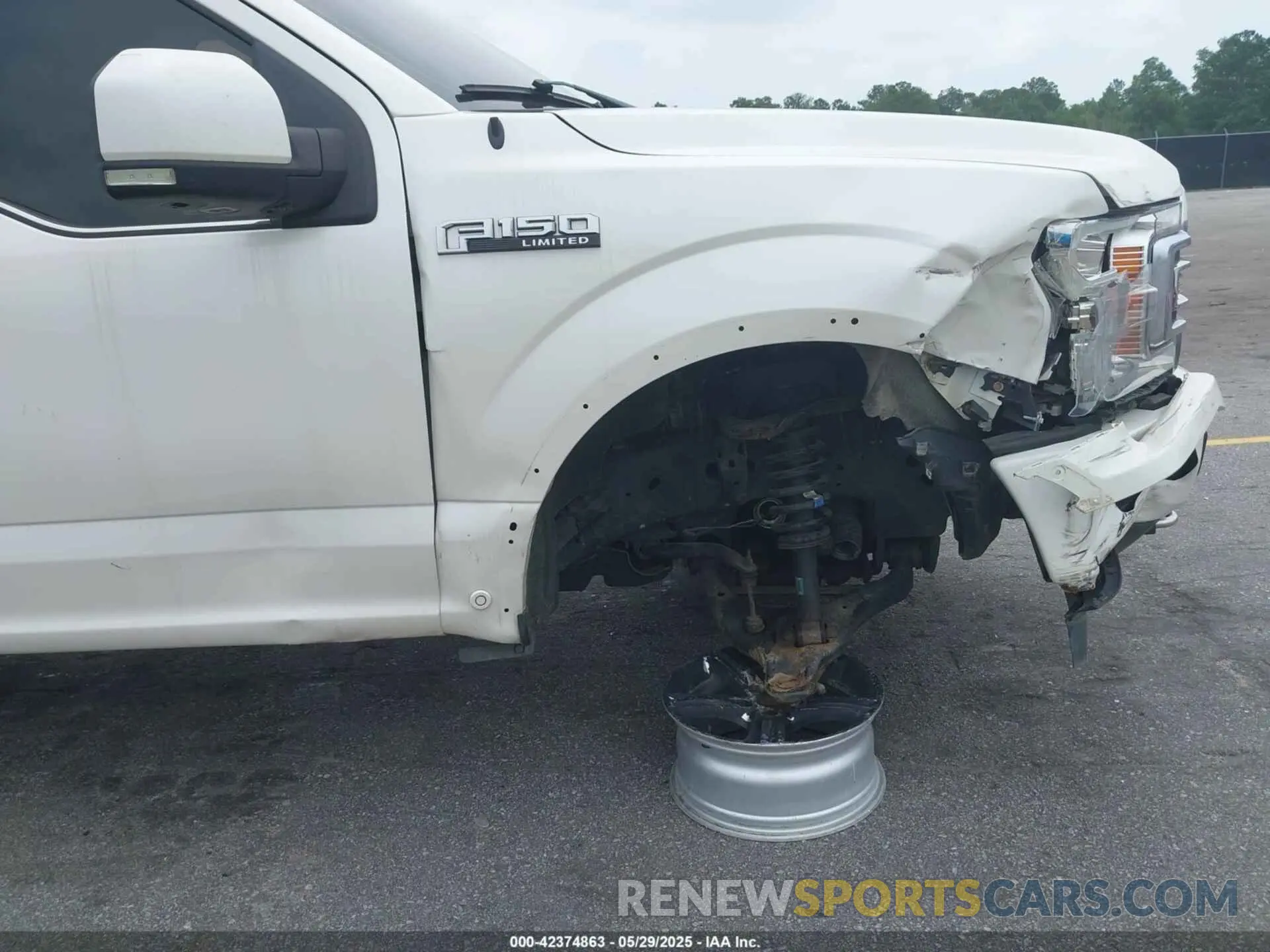 18 Фотография поврежденного автомобиля 1FTEW1EG4KFB85721 FORD F-150 2019