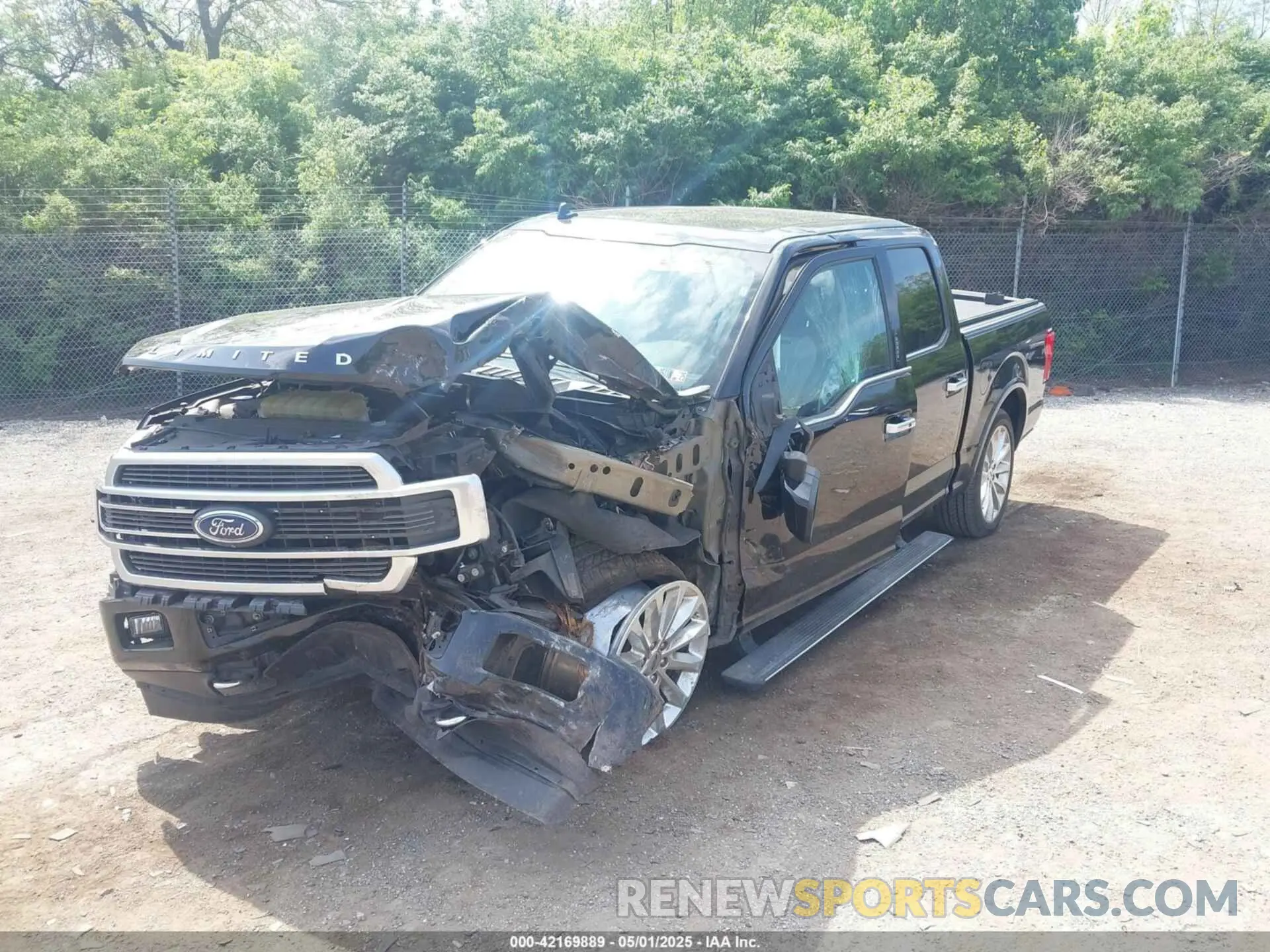 6 Photograph of a damaged car 1FTEW1EG6KFC94908 FORD F-150 2019