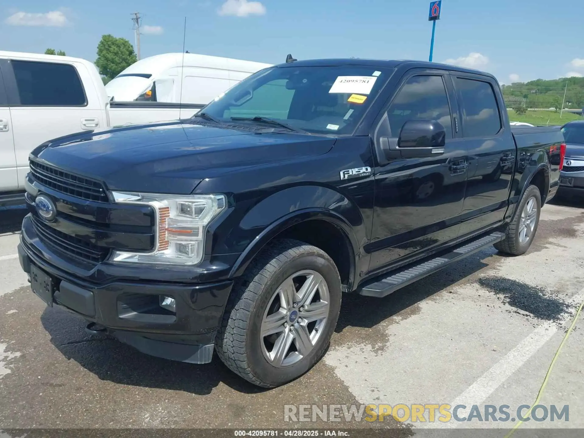 2 Фотография поврежденного автомобиля 1FTEW1EP0KFB40713 FORD F-150 2019
