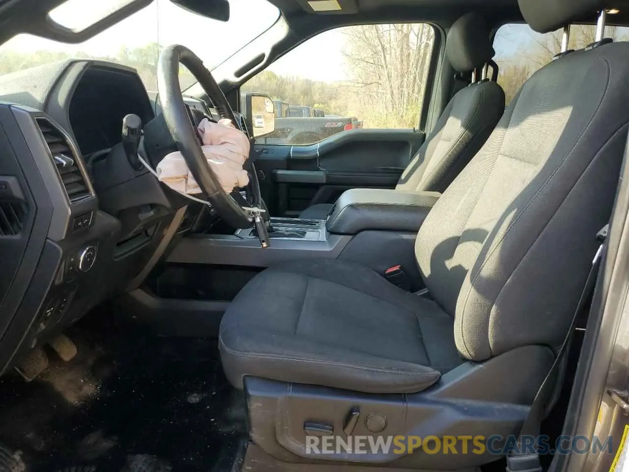 7 Photograph of a damaged car 1FTEW1EP1KFA38241 FORD F-150 2019
