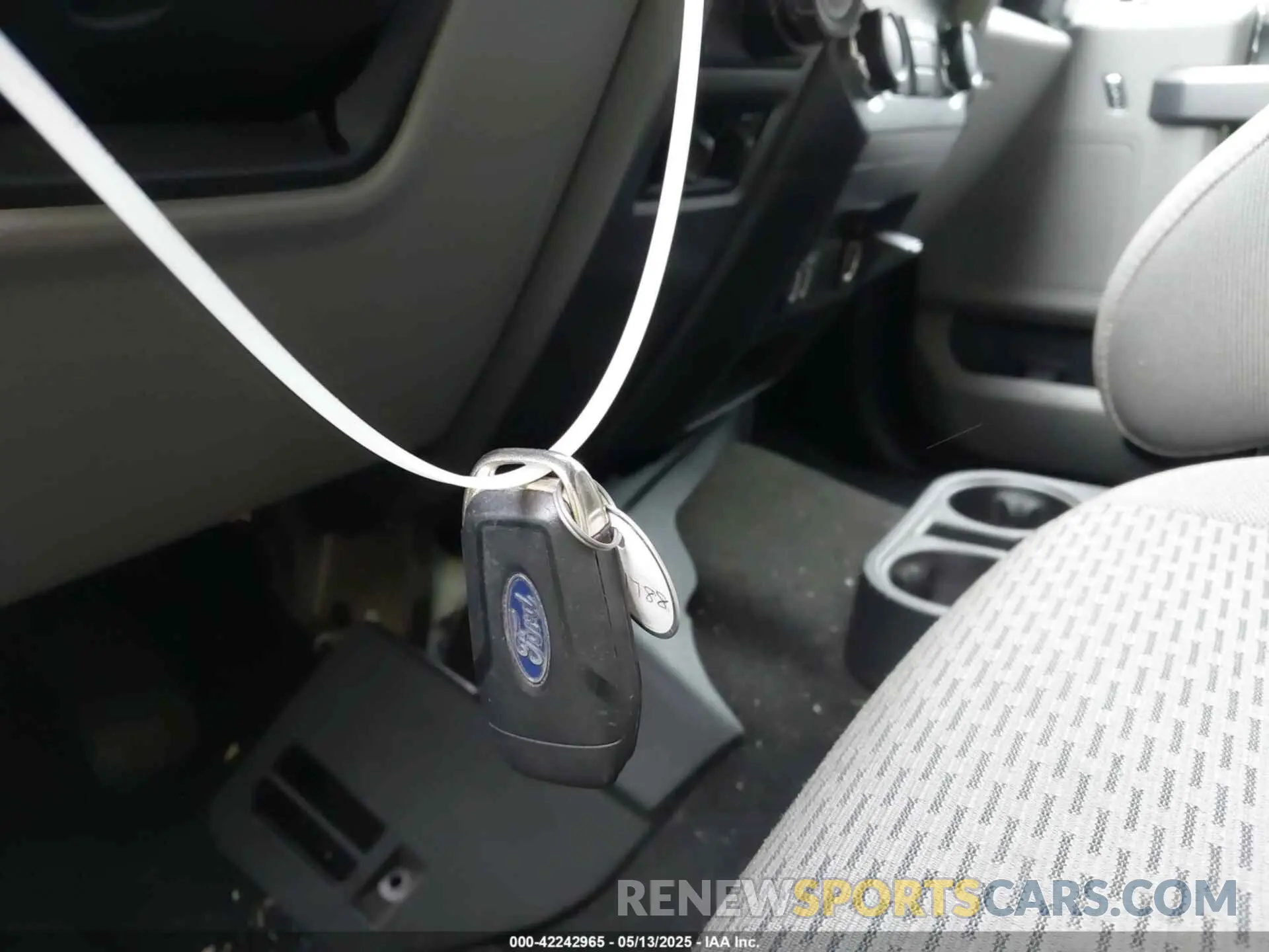 11 Photograph of a damaged car 1FTEW1EP1KFA98133 FORD F-150 2019