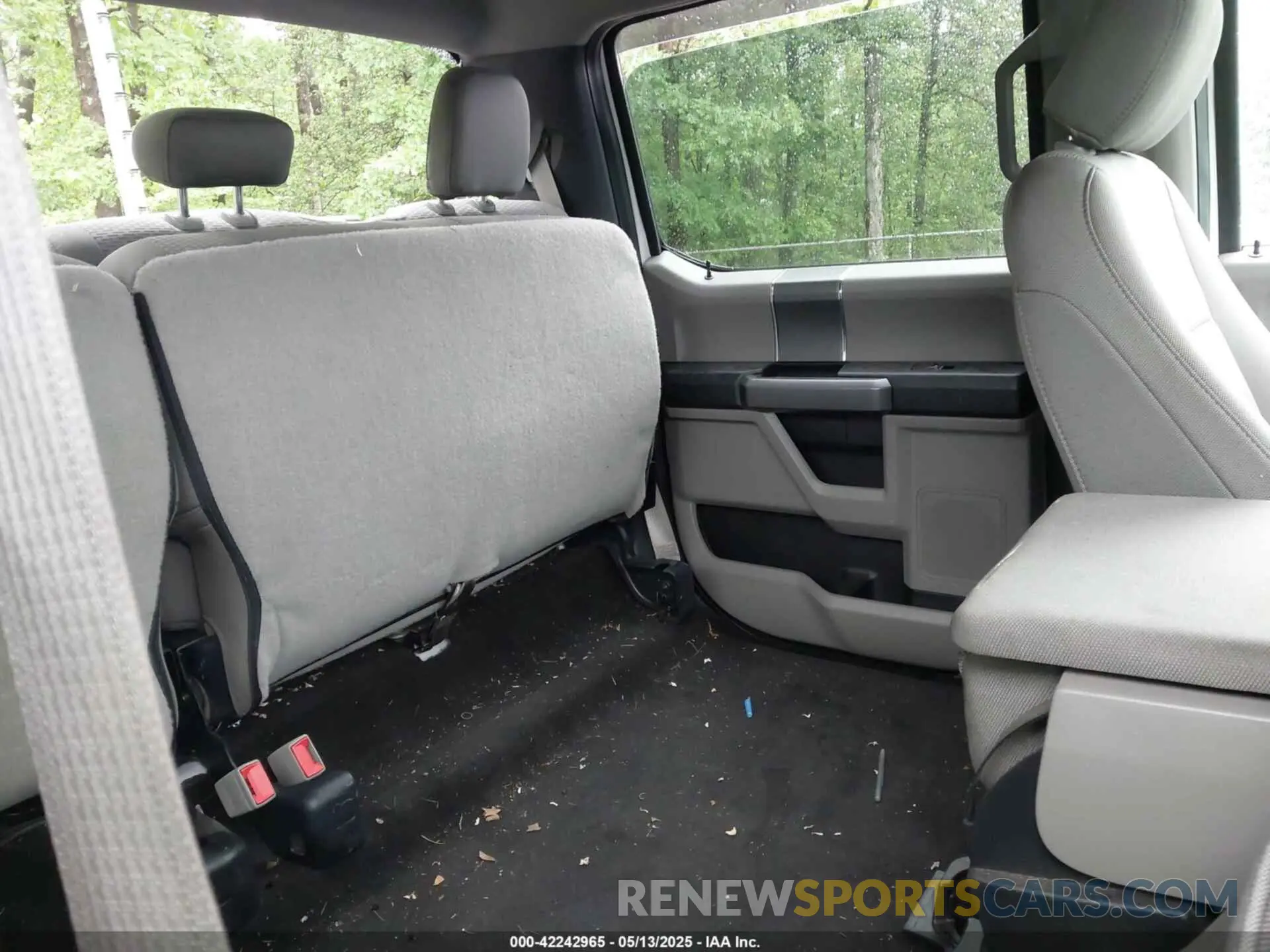 8 Photograph of a damaged car 1FTEW1EP1KFA98133 FORD F-150 2019