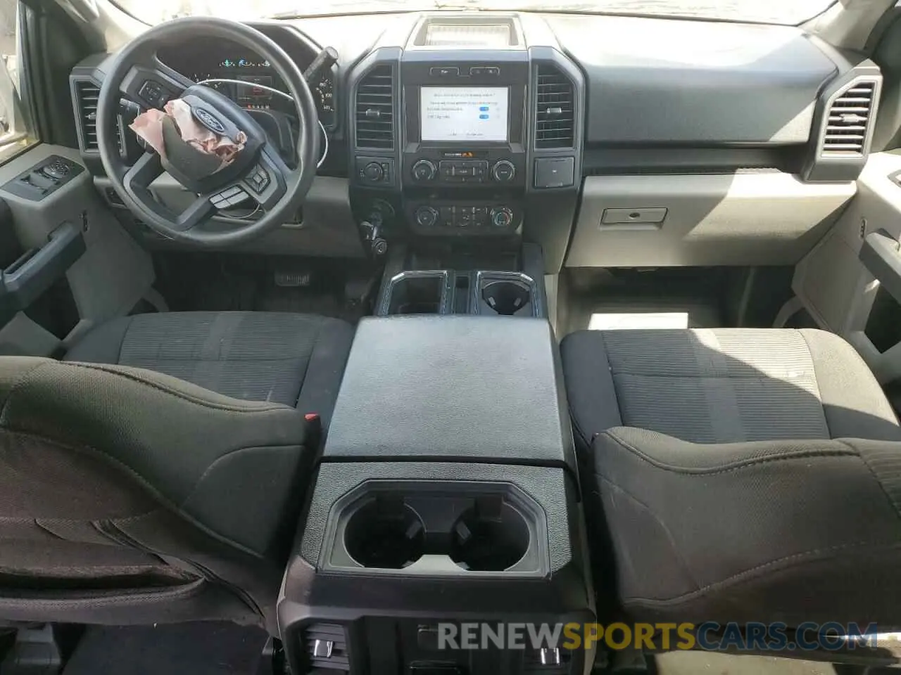 8 Photograph of a damaged car 1FTEW1EP1KKD58344 FORD F-150 2019