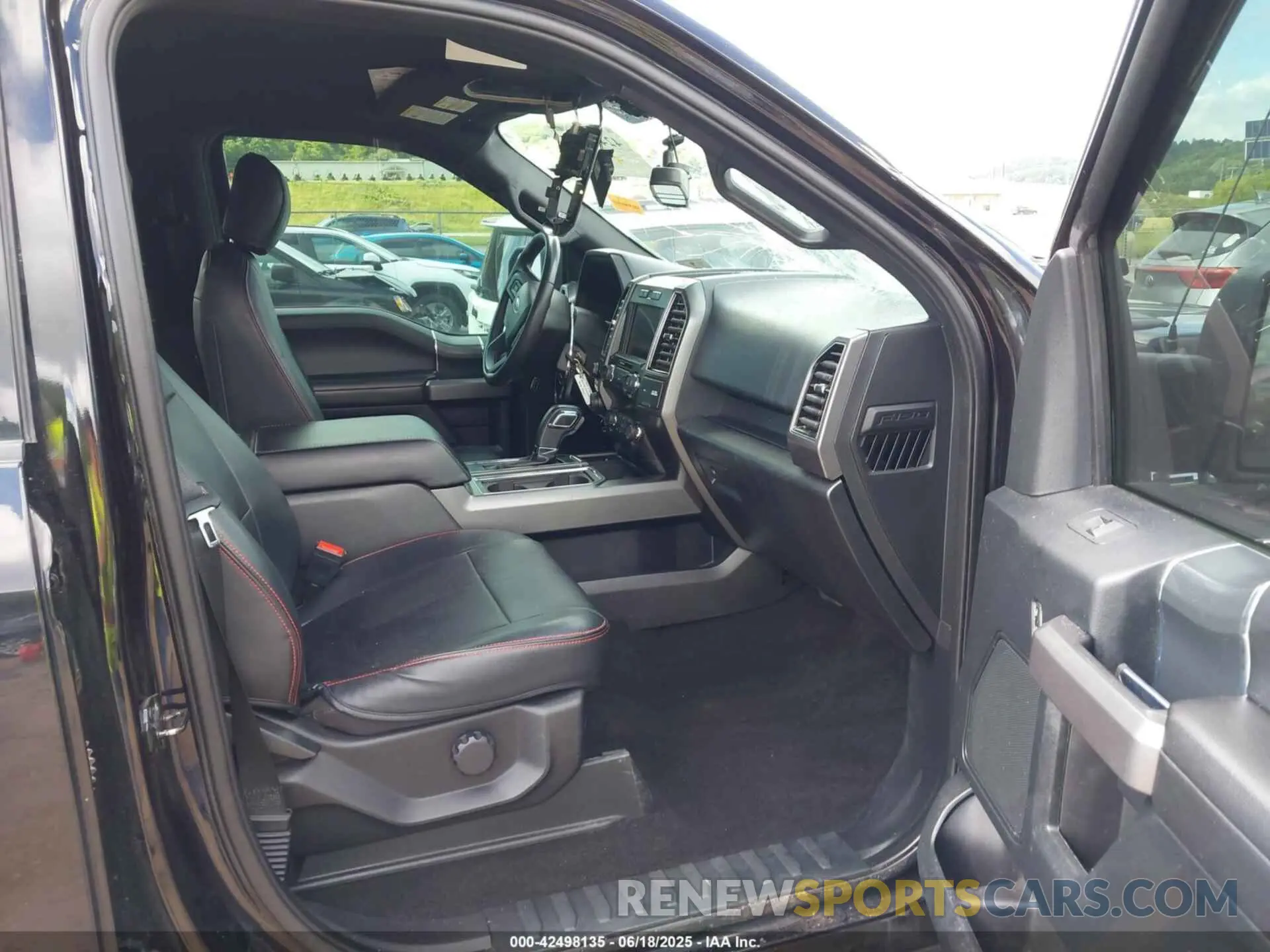5 Photograph of a damaged car 1FTEW1EP2KKD53413 FORD F-150 2019