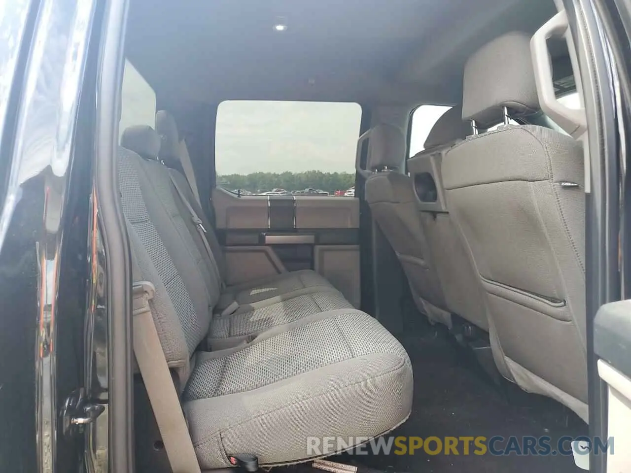 10 Photograph of a damaged car 1FTEW1EP3KFA24681 FORD F-150 2019