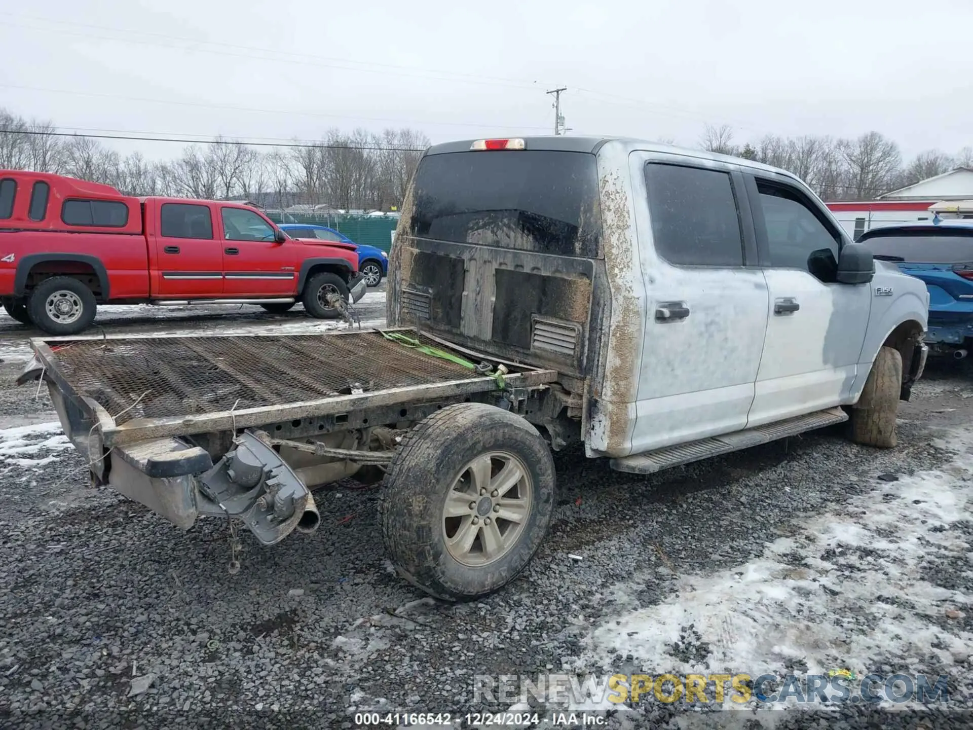 4 Photograph of a damaged car 1FTEW1EP3KFD30652 FORD F-150 2019
