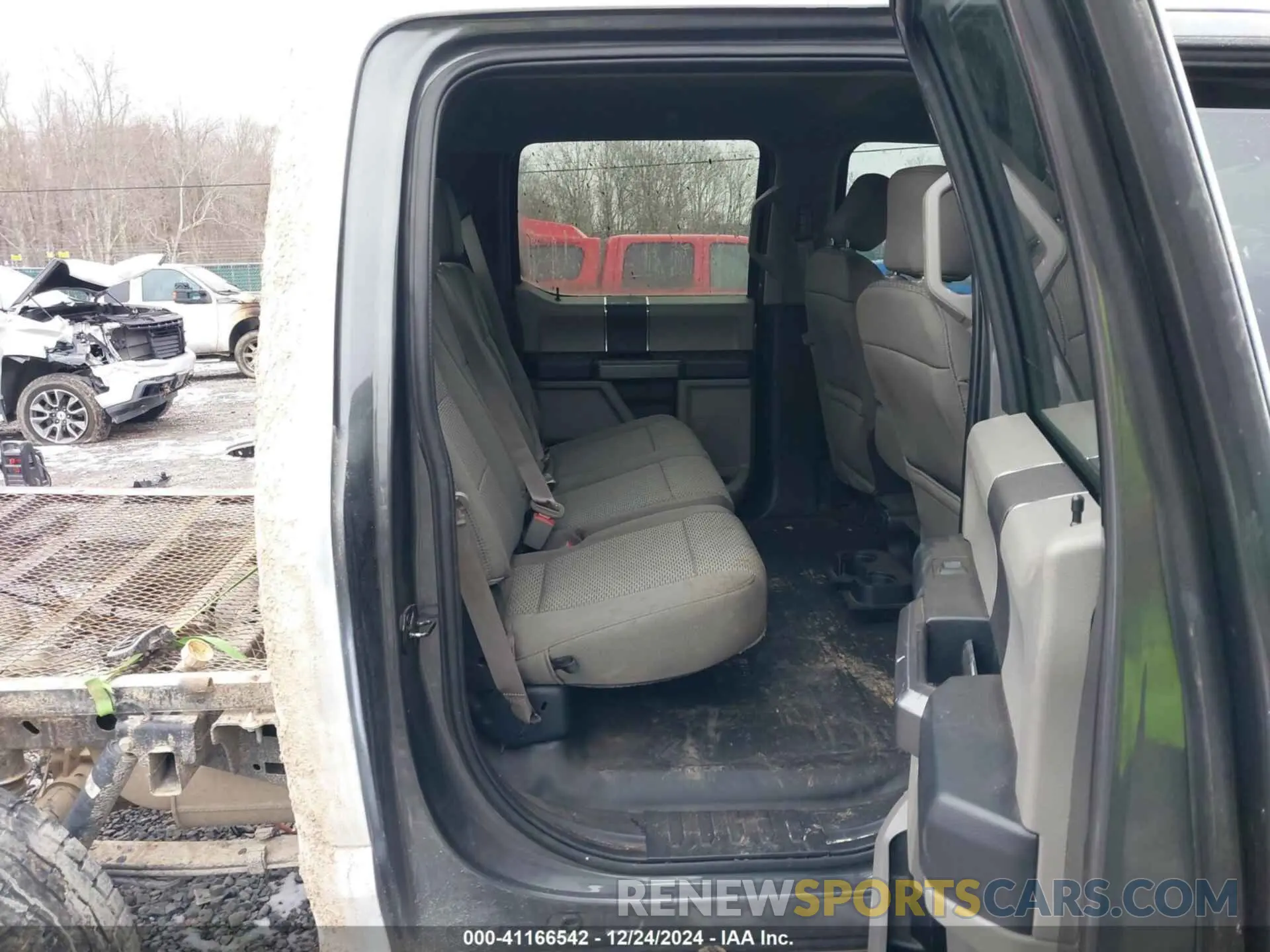 8 Photograph of a damaged car 1FTEW1EP3KFD30652 FORD F-150 2019