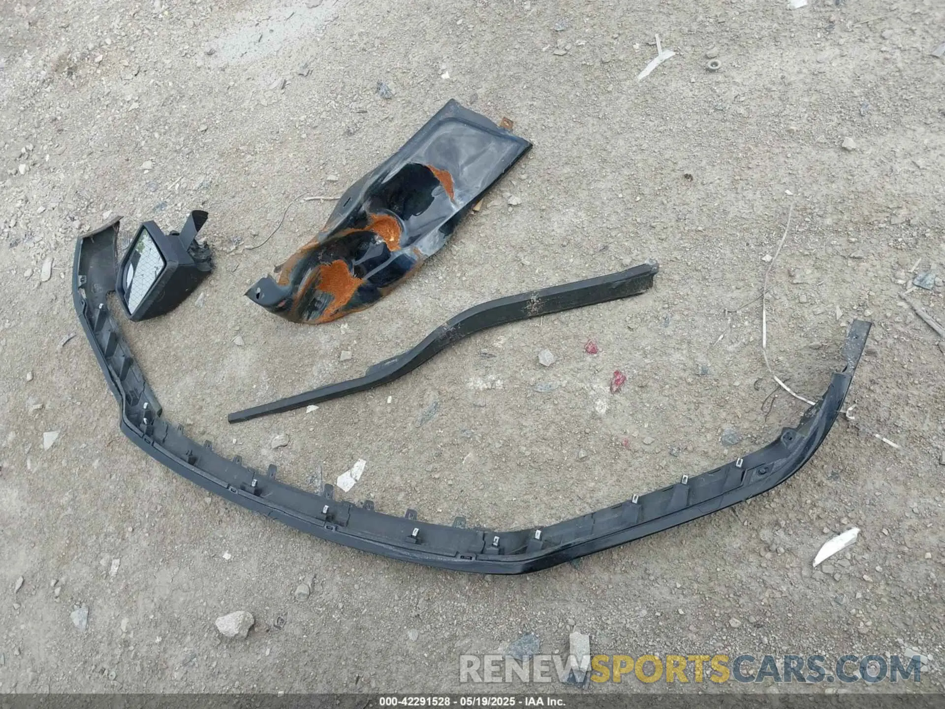 12 Photograph of a damaged car 1FTEW1EP3KKC32342 FORD F-150 2019