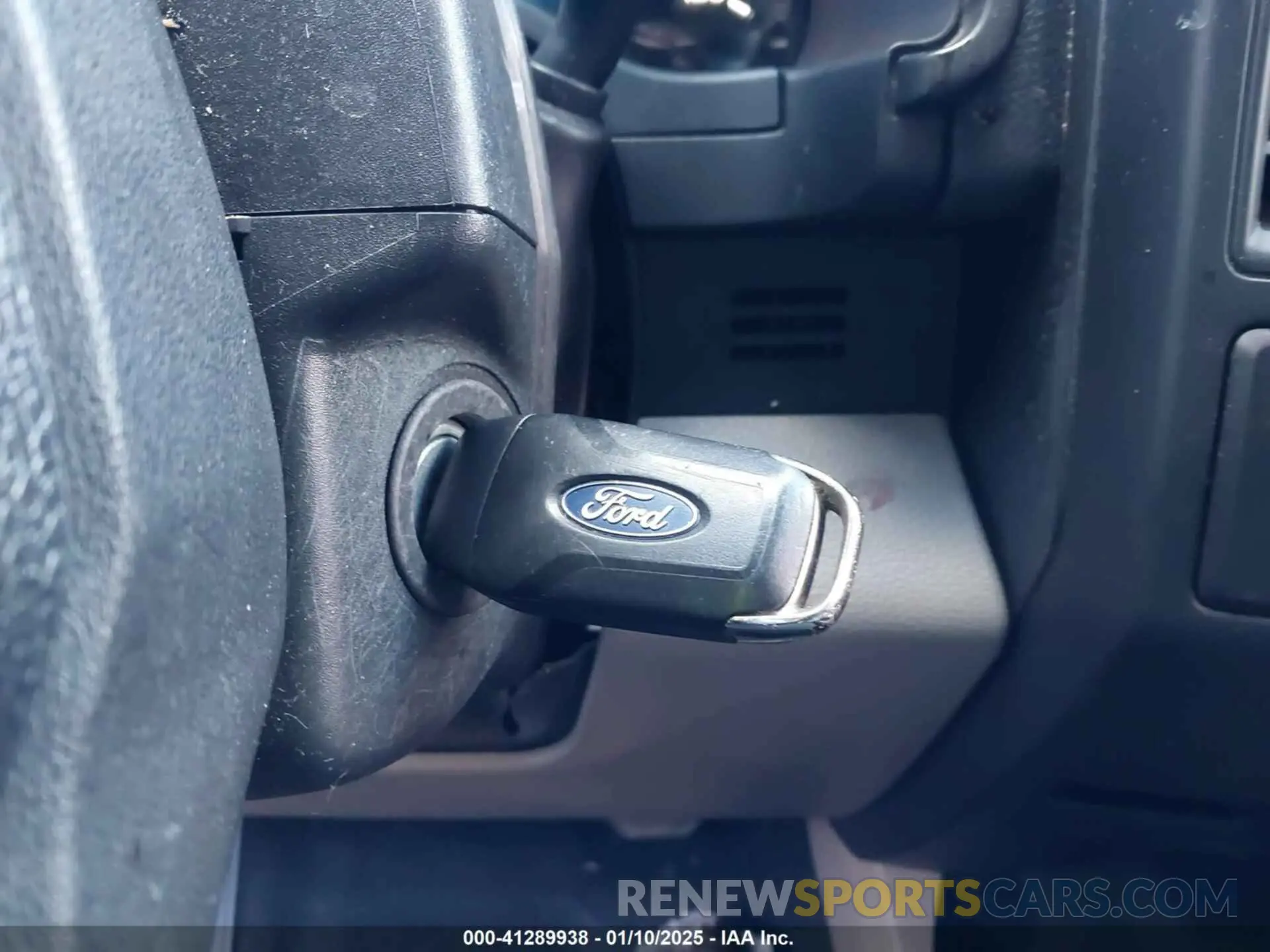 11 Photograph of a damaged car 1FTEW1EP3KKC84568 FORD F-150 2019