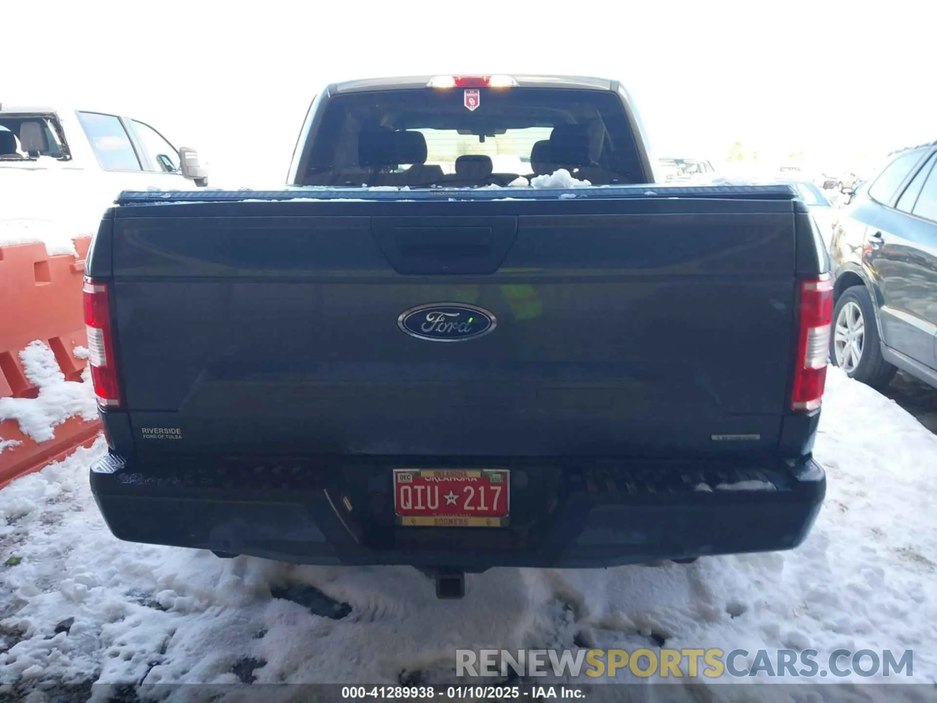 16 Photograph of a damaged car 1FTEW1EP3KKC84568 FORD F-150 2019