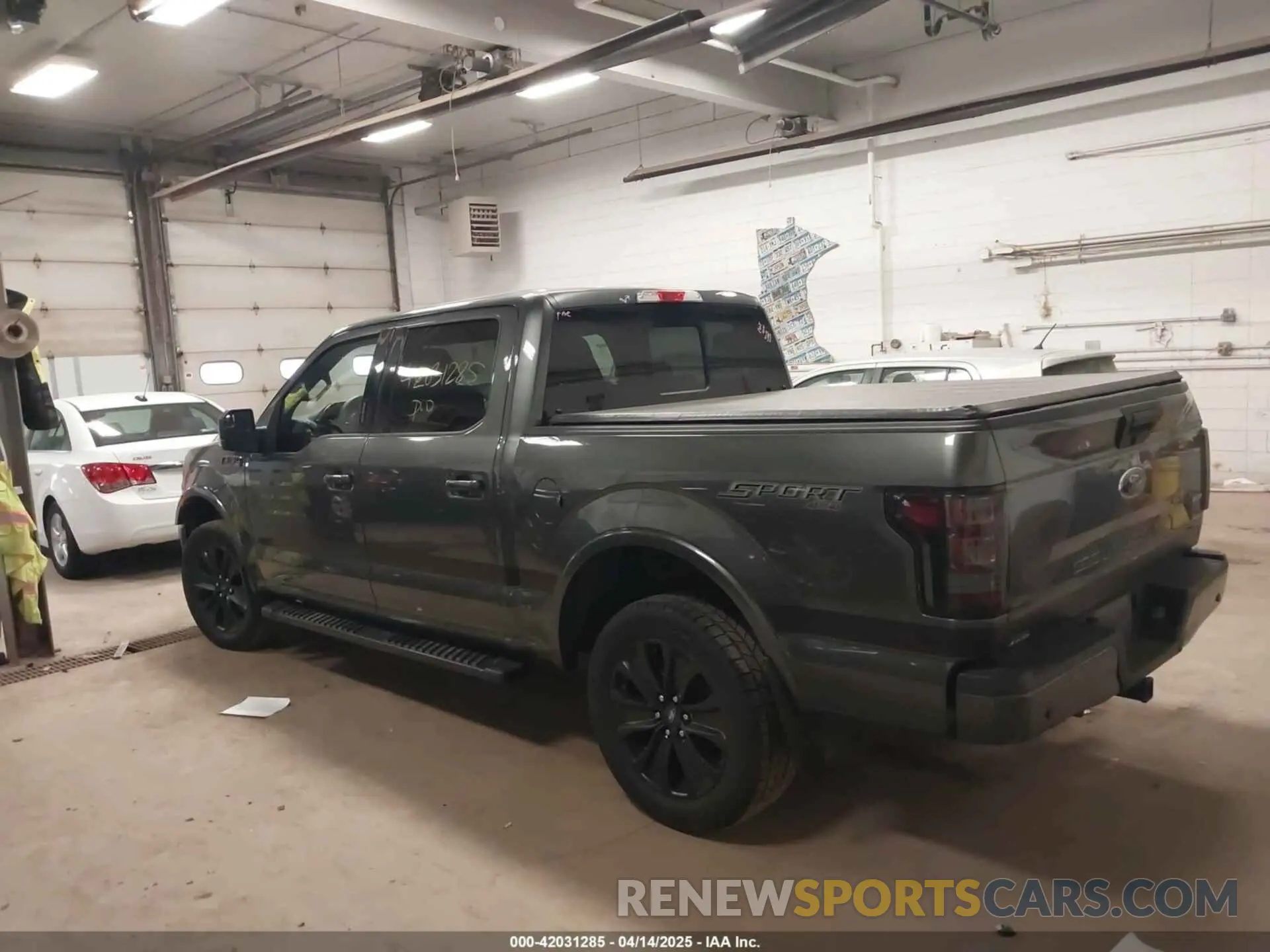 3 Фотография поврежденного автомобиля 1FTEW1EP4KFC32813 FORD F-150 2019
