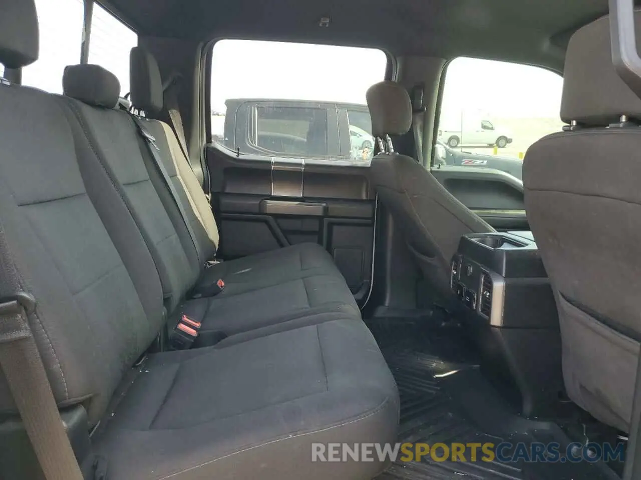 10 Photograph of a damaged car 1FTEW1EP5KFA94506 FORD F-150 2019