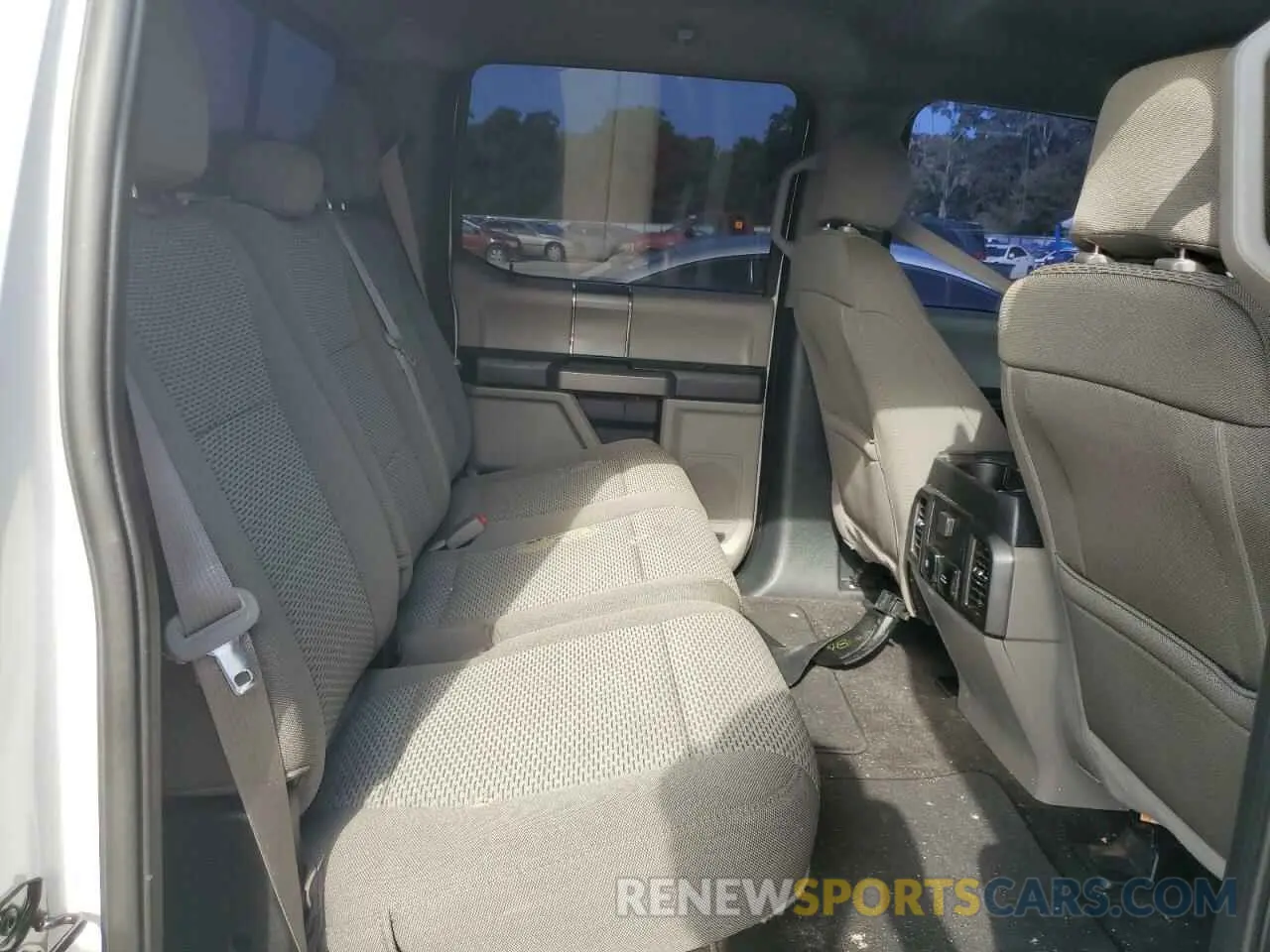 10 Photograph of a damaged car 1FTEW1EP5KFB43526 FORD F-150 2019