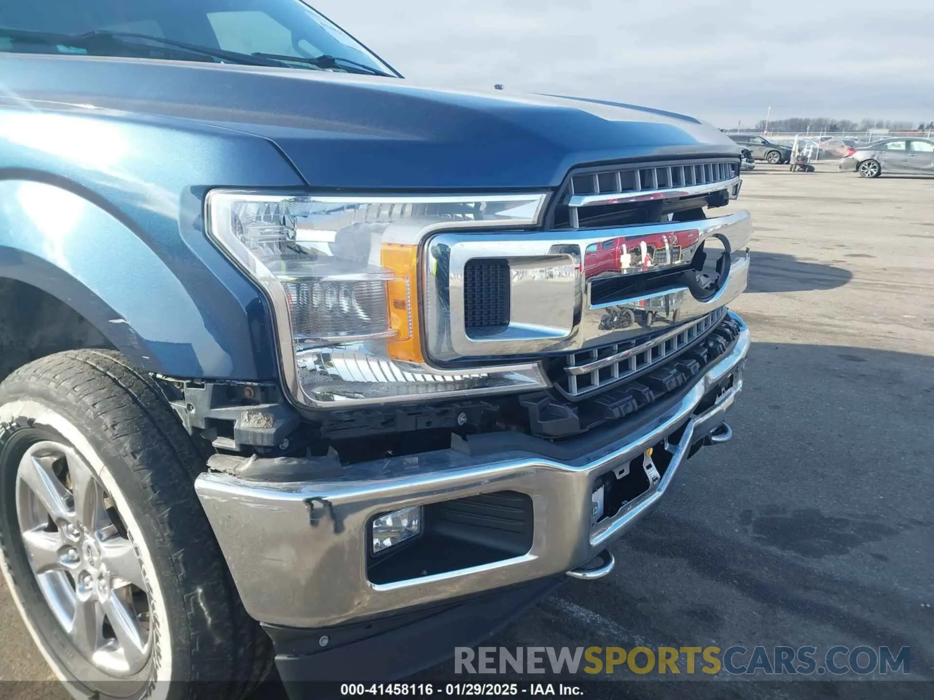 17 Photograph of a damaged car 1FTEW1EP5KKE22417 FORD F-150 2019