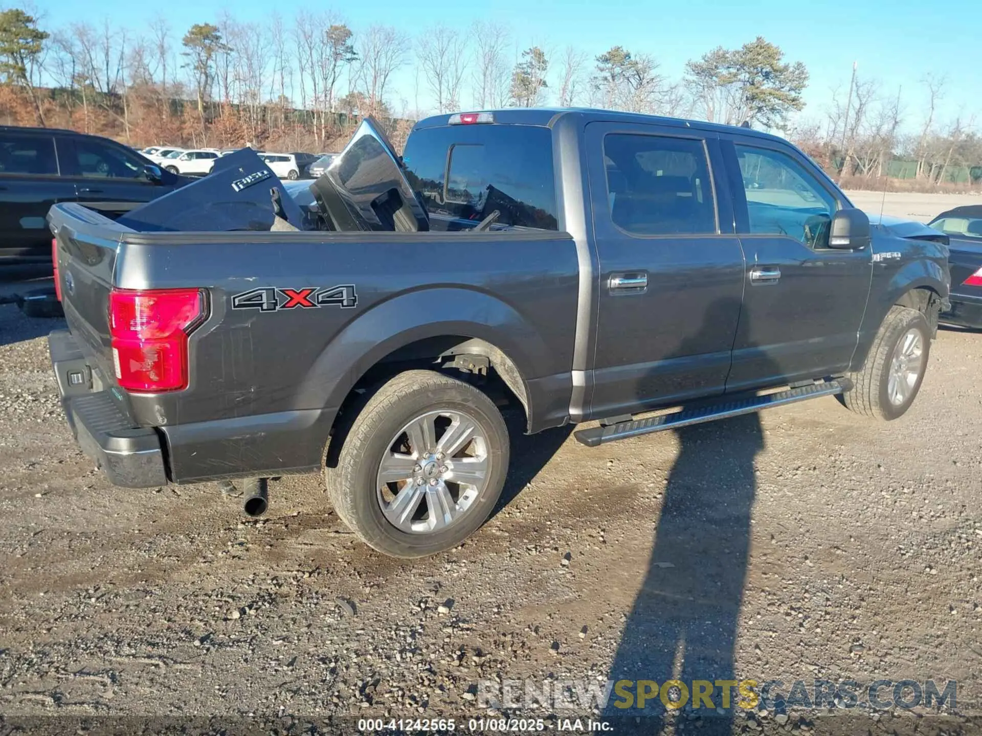 4 Фотография поврежденного автомобиля 1FTEW1EP7KFA03896 FORD F-150 2019