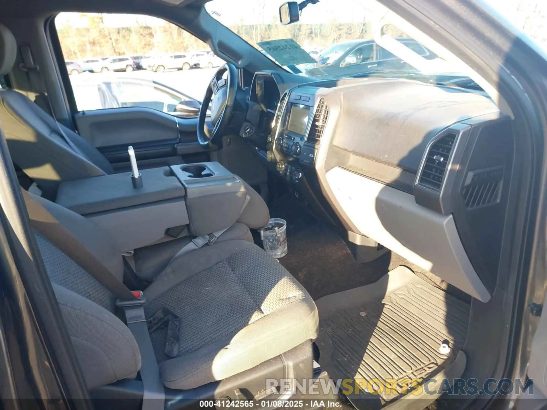 5 Фотография поврежденного автомобиля 1FTEW1EP7KFA03896 FORD F-150 2019