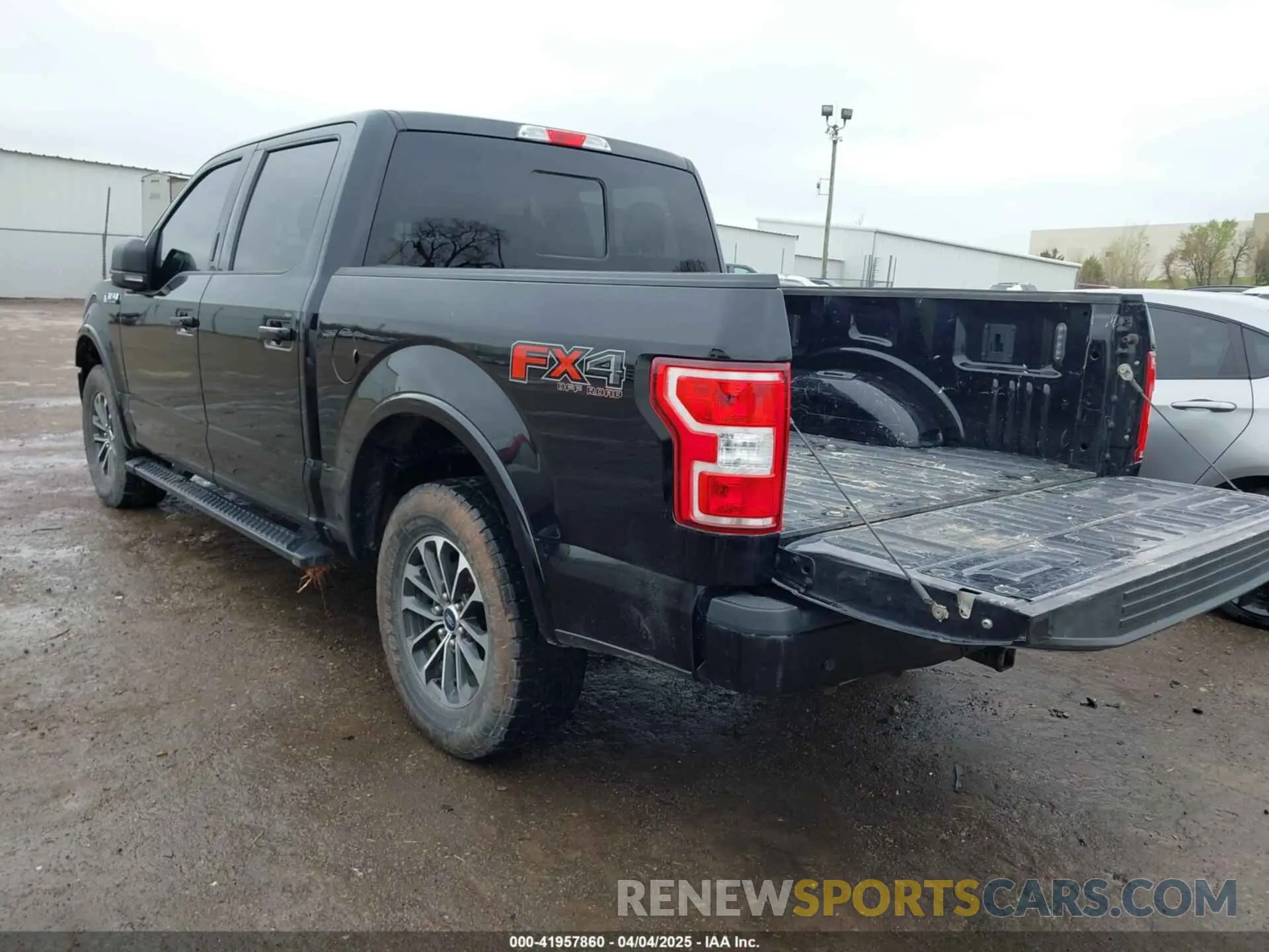 3 Фотография поврежденного автомобиля 1FTEW1EP7KKF18114 FORD F-150 2019