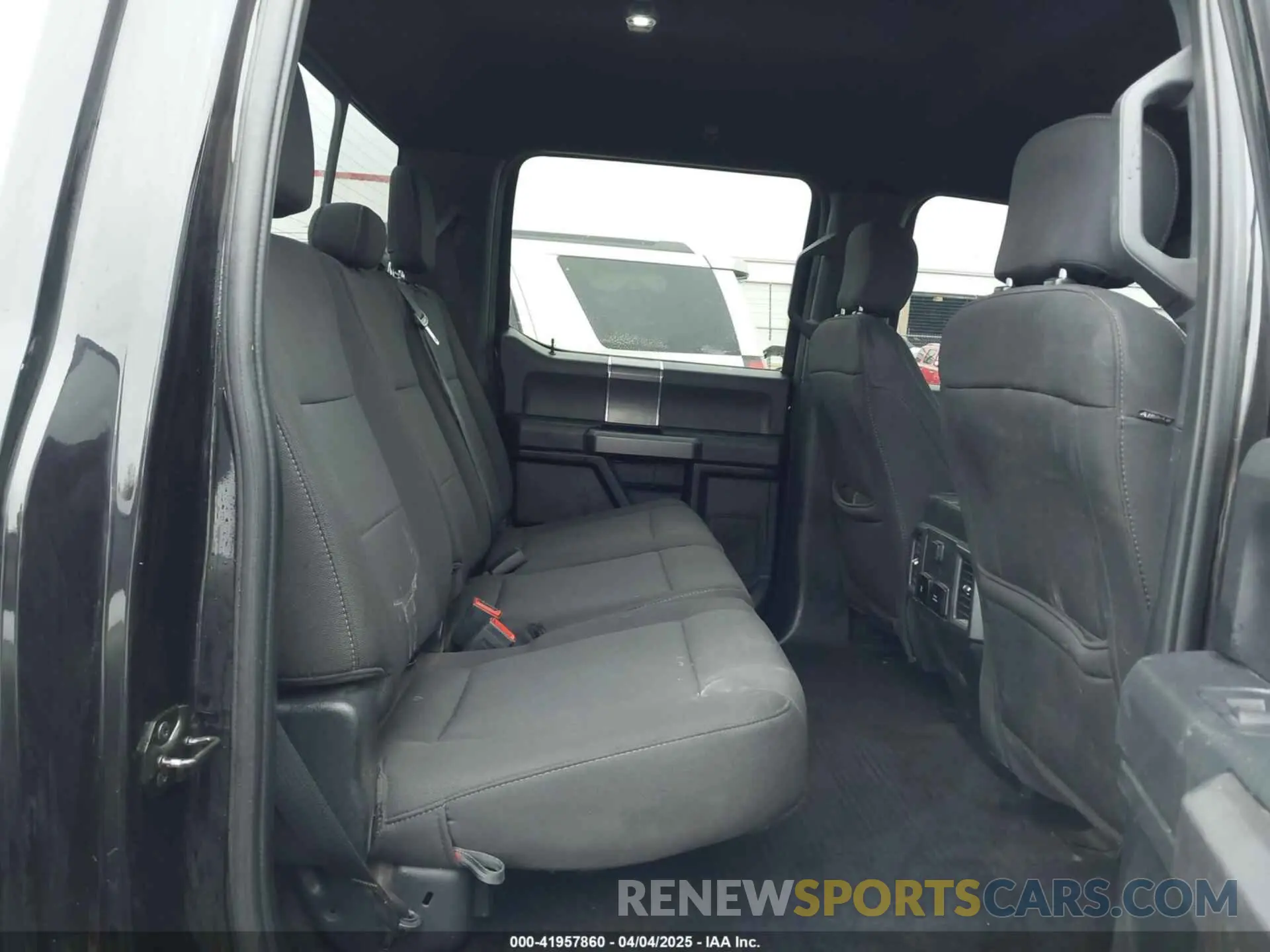 8 Фотография поврежденного автомобиля 1FTEW1EP7KKF18114 FORD F-150 2019