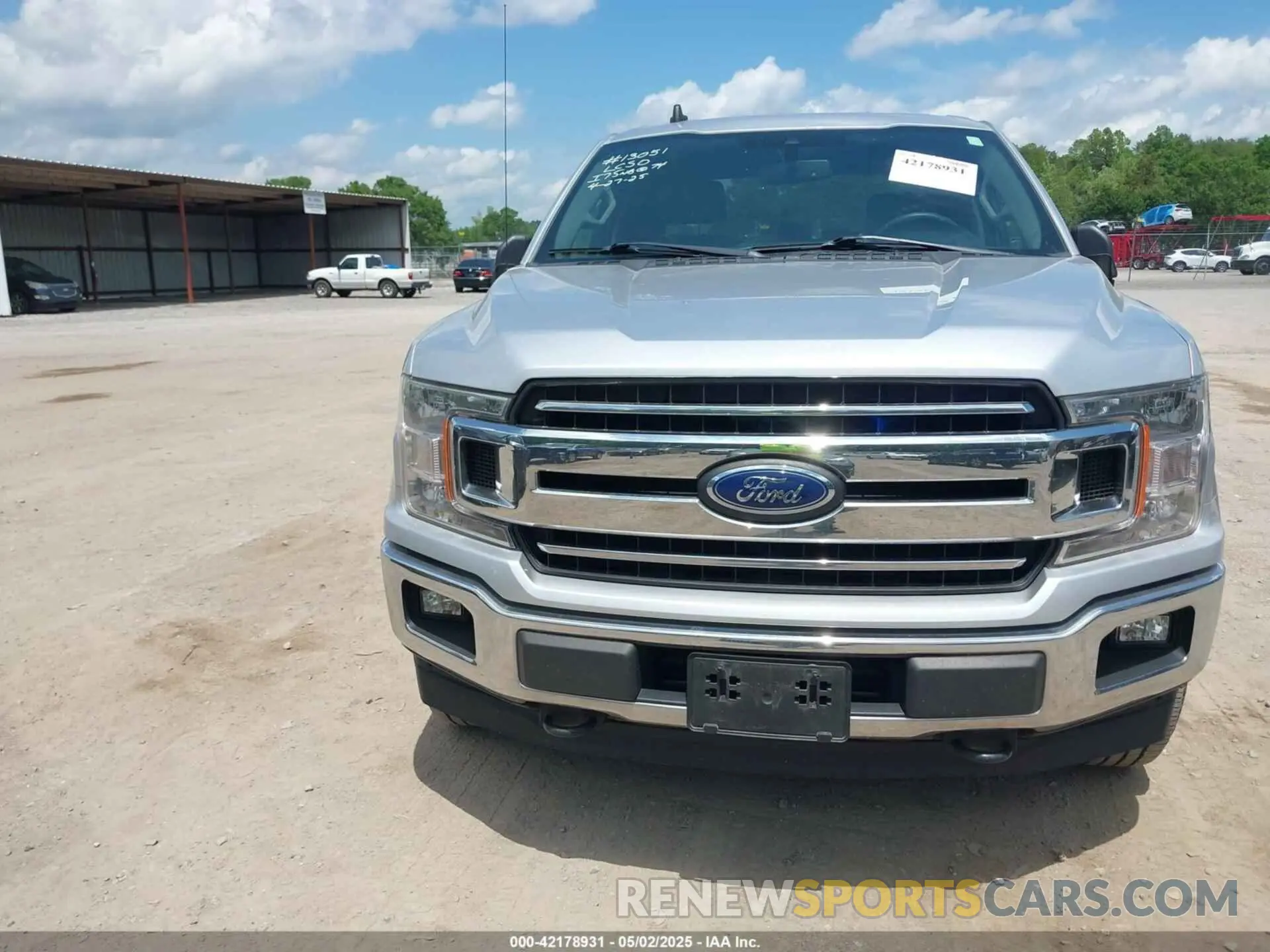 12 Photograph of a damaged car 1FTEW1EPXKFD43611 FORD F-150 2019