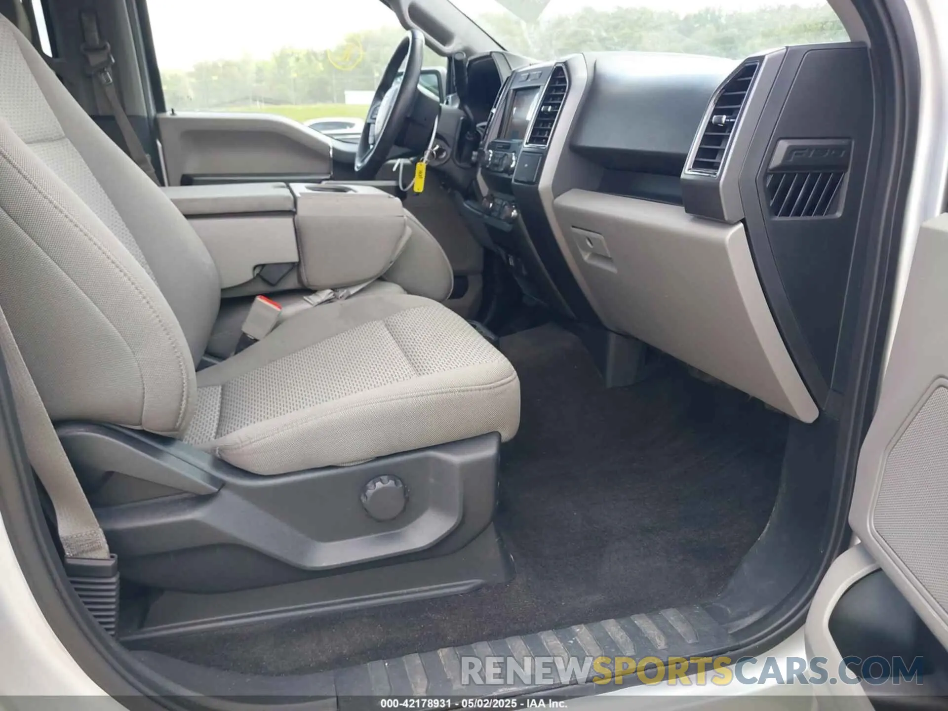 5 Photograph of a damaged car 1FTEW1EPXKFD43611 FORD F-150 2019