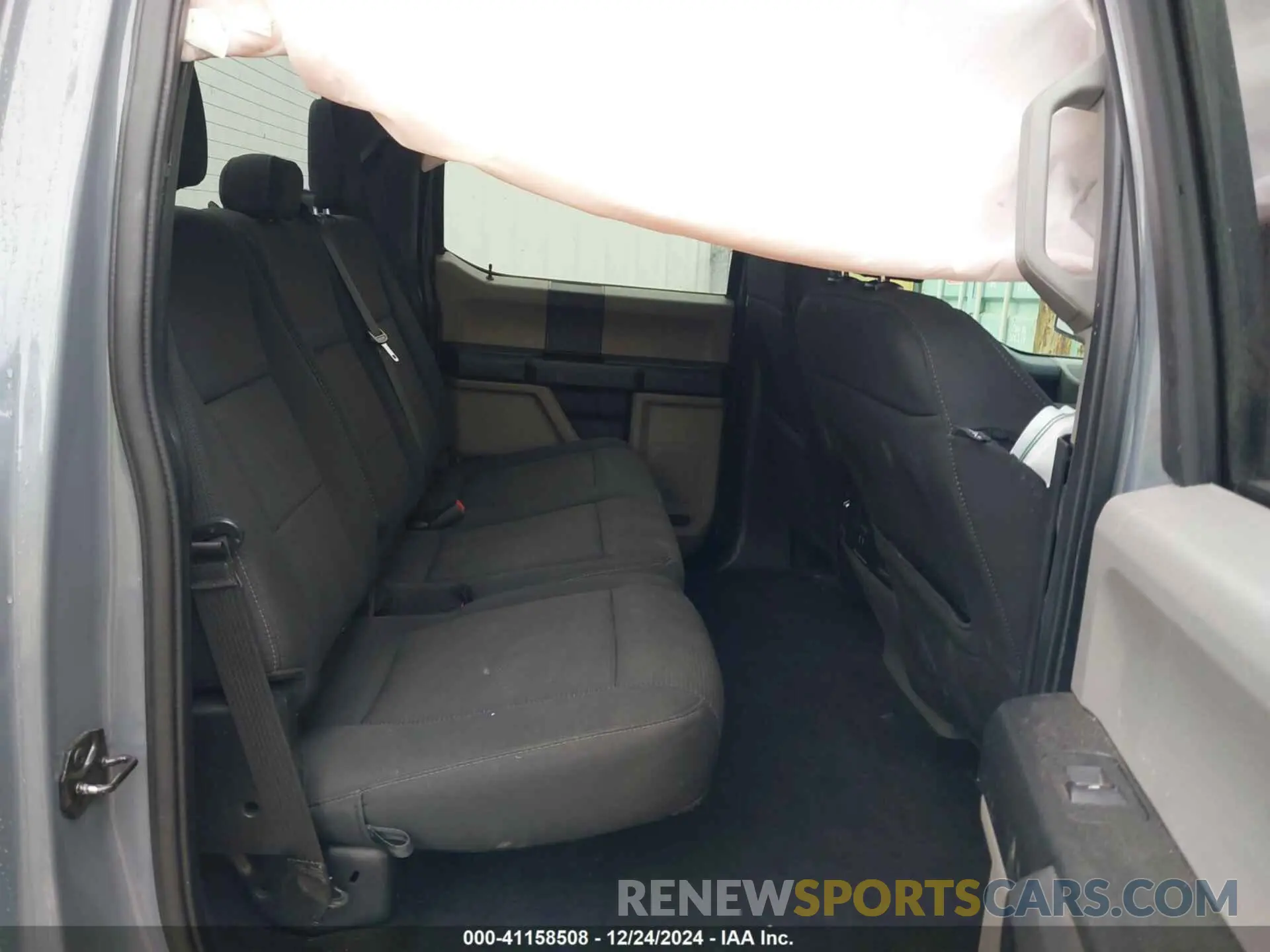 8 Photograph of a damaged car 1FTEW1EPXKKD78298 FORD F-150 2019
