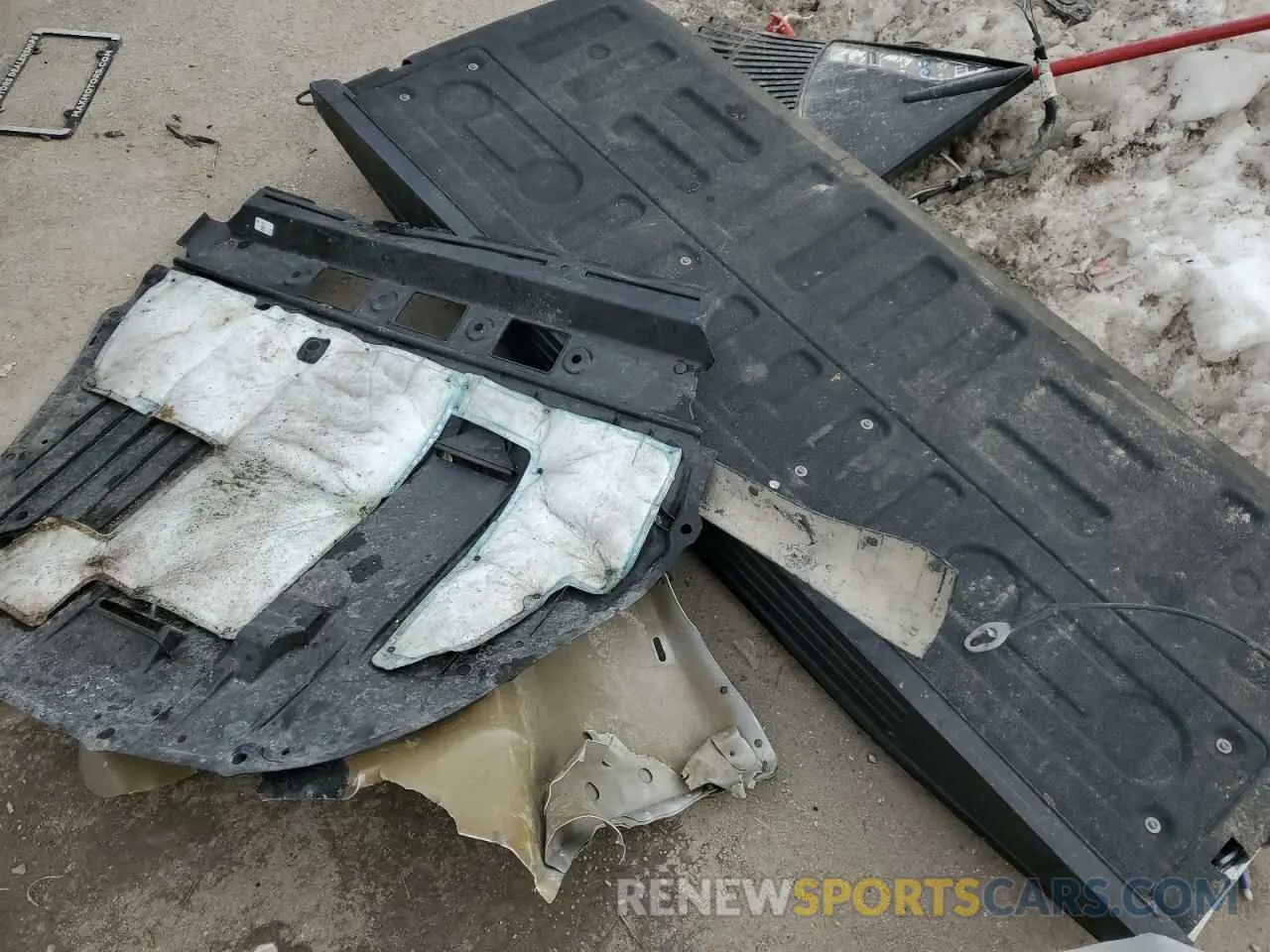 14 Photograph of a damaged car 1FTEW1EPXKKF27549 FORD F-150 2019