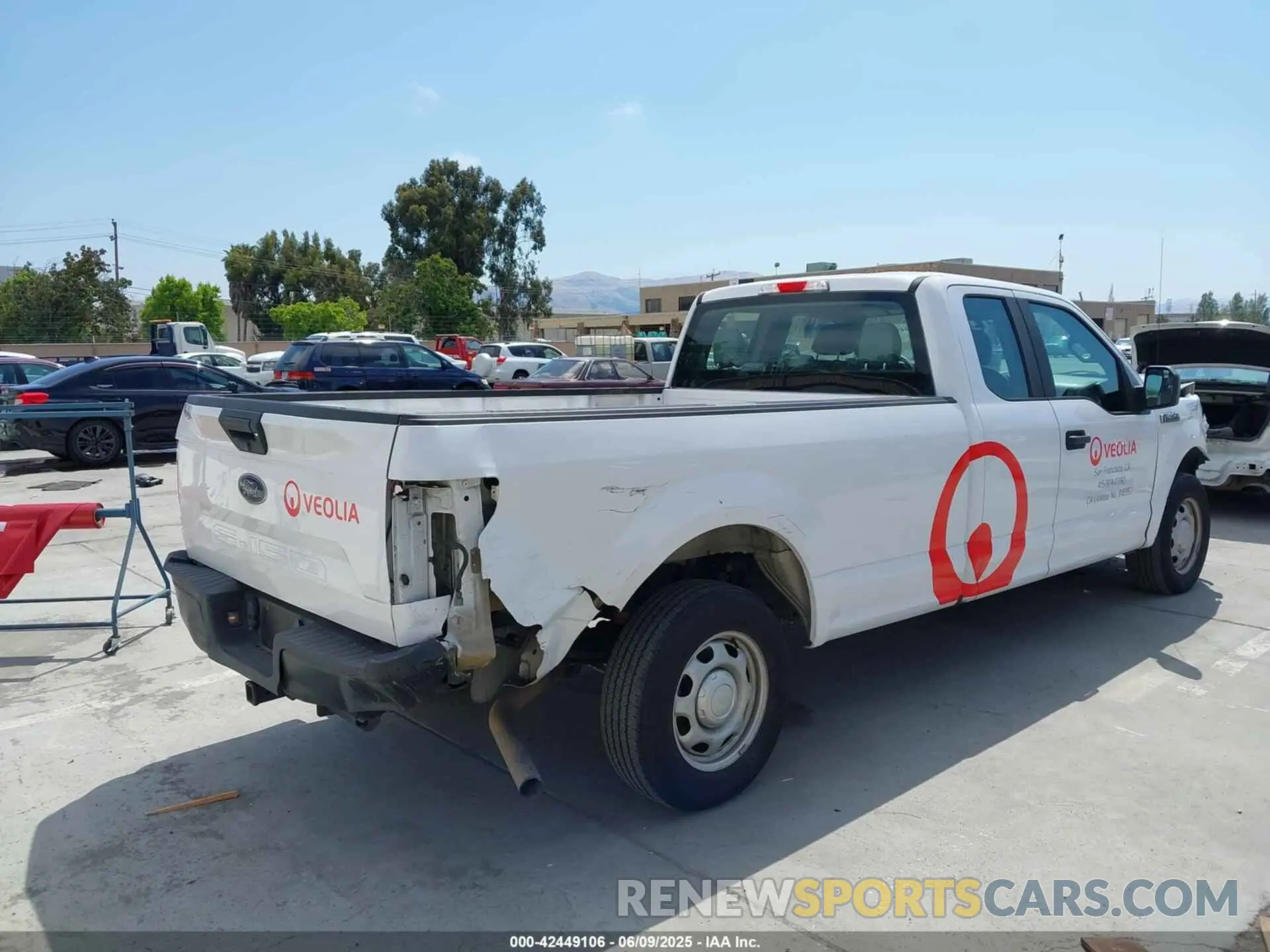4 Фотография поврежденного автомобиля 1FTEX1C50KKC03721 FORD F-150 2019