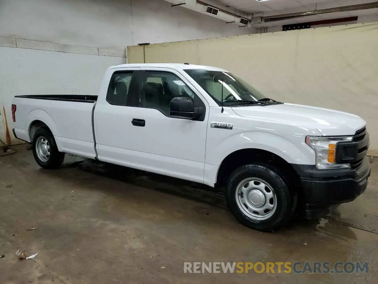 4 Photograph of a damaged car 1FTEX1C58KKC75153 FORD F-150 2019