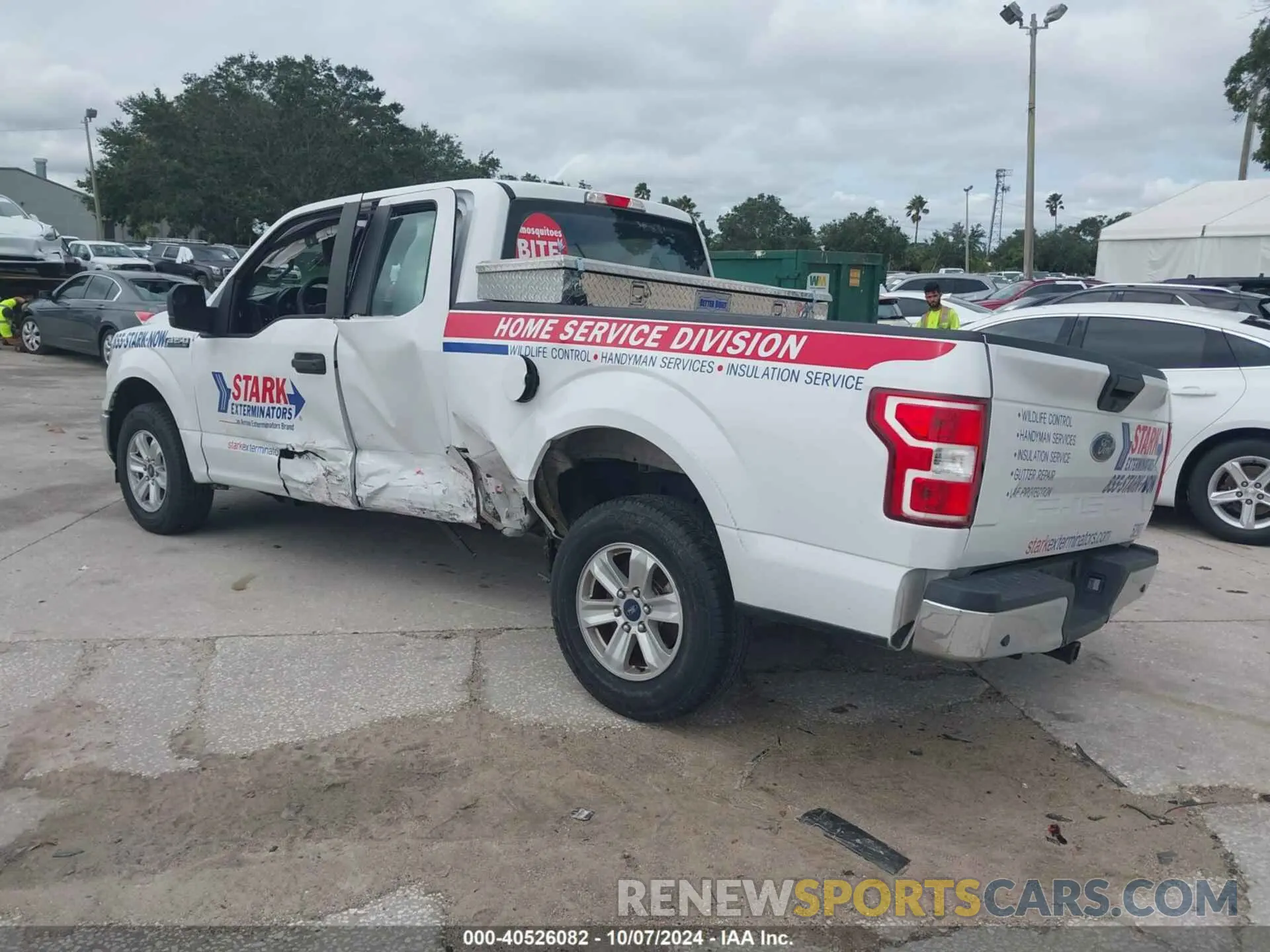 3 Photograph of a damaged car 1FTEX1CB0KKE51747 FORD F-150 2019