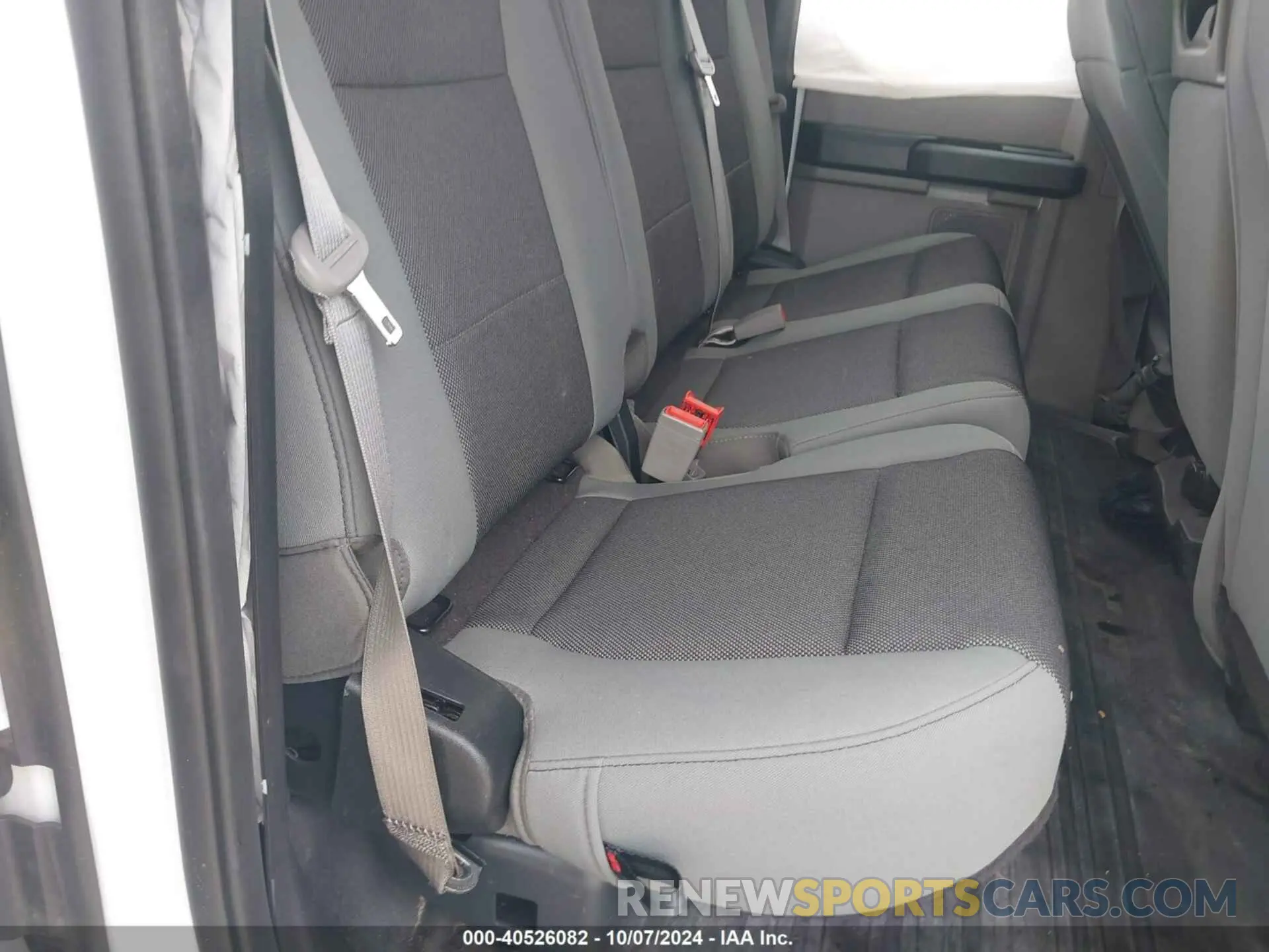 8 Photograph of a damaged car 1FTEX1CB0KKE51747 FORD F-150 2019