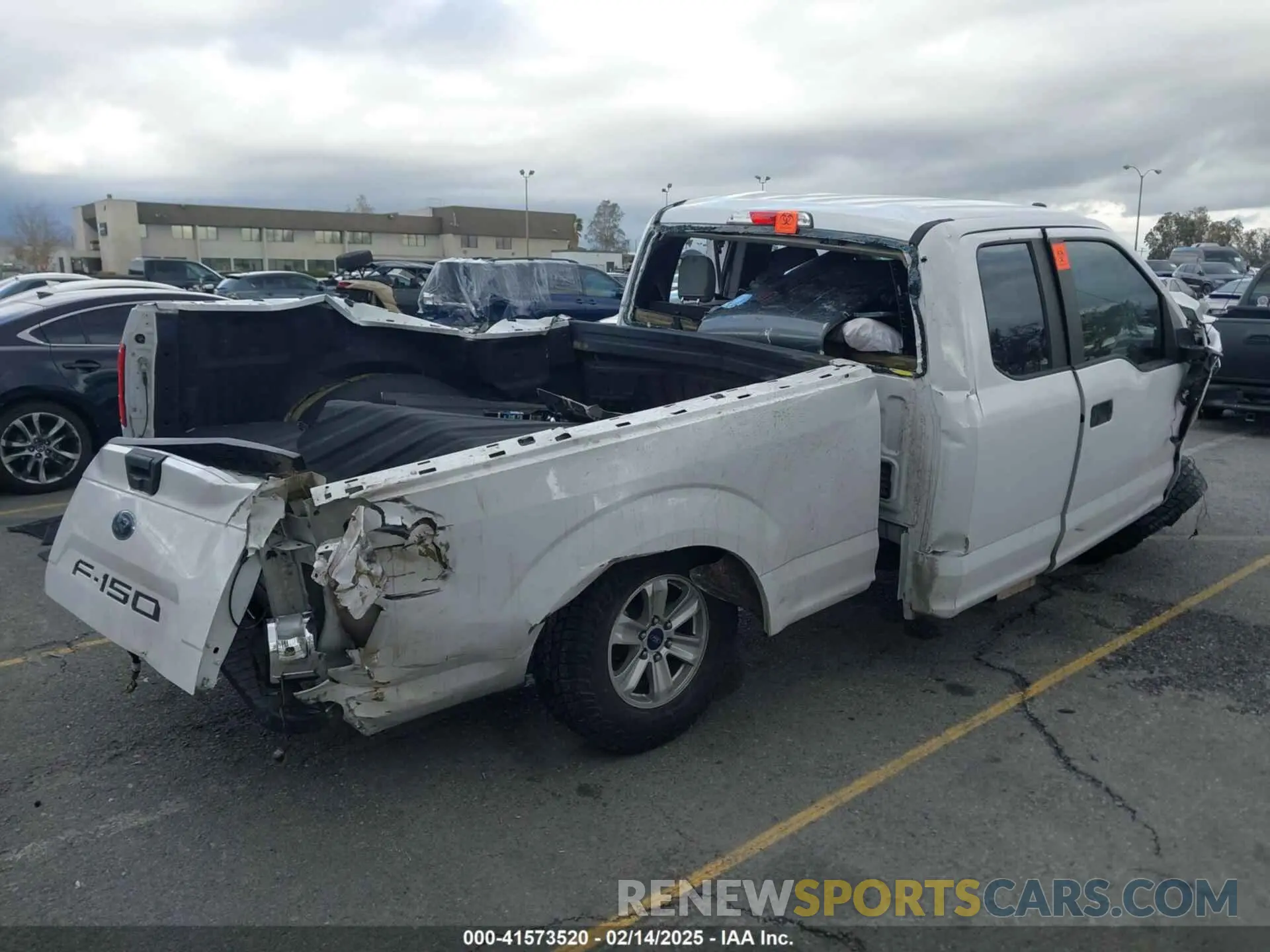 4 Фотография поврежденного автомобиля 1FTEX1CB2KKD28161 FORD F-150 2019