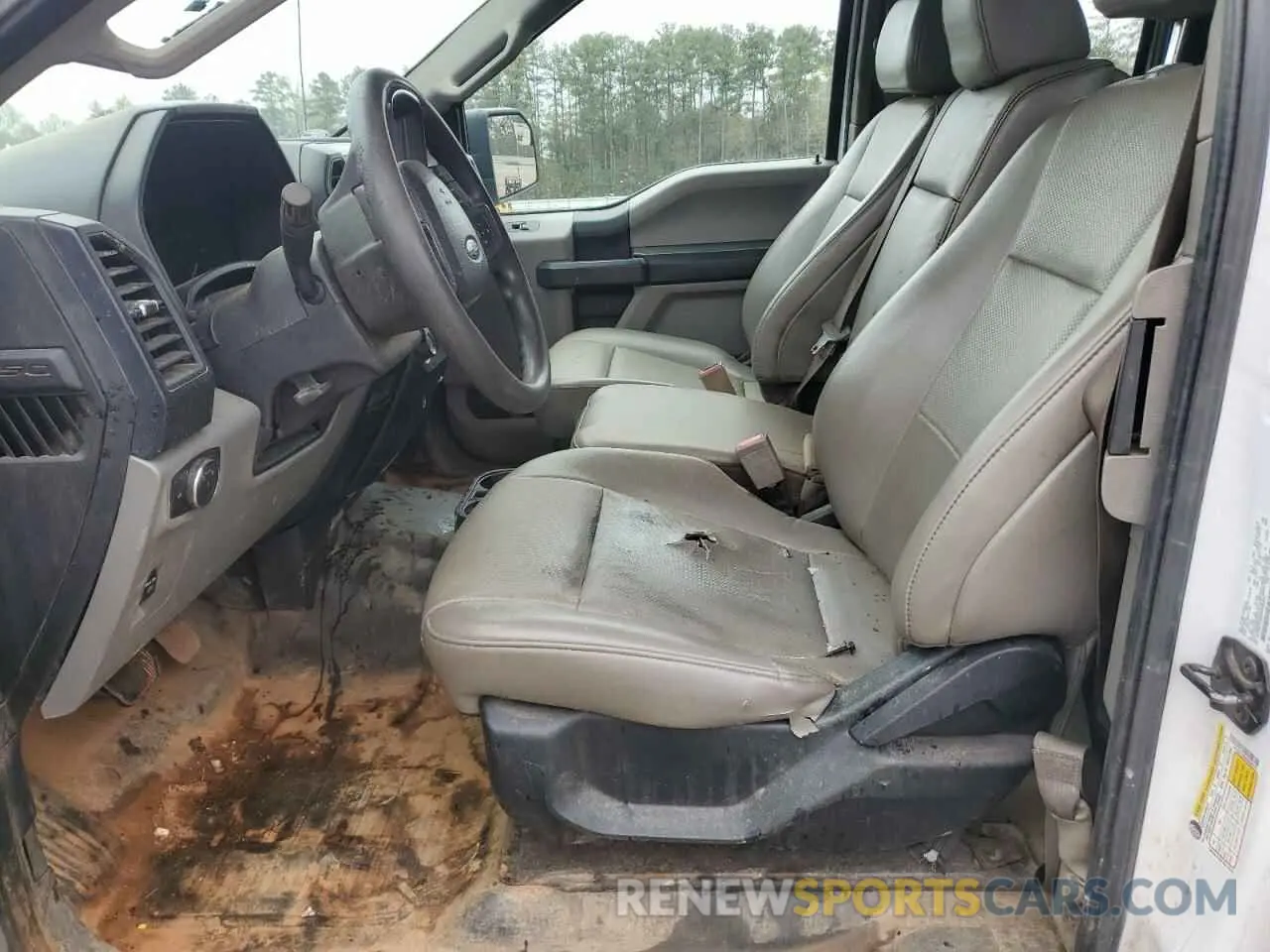 7 Фотография поврежденного автомобиля 1FTEX1CB2KKE98374 FORD F-150 2019