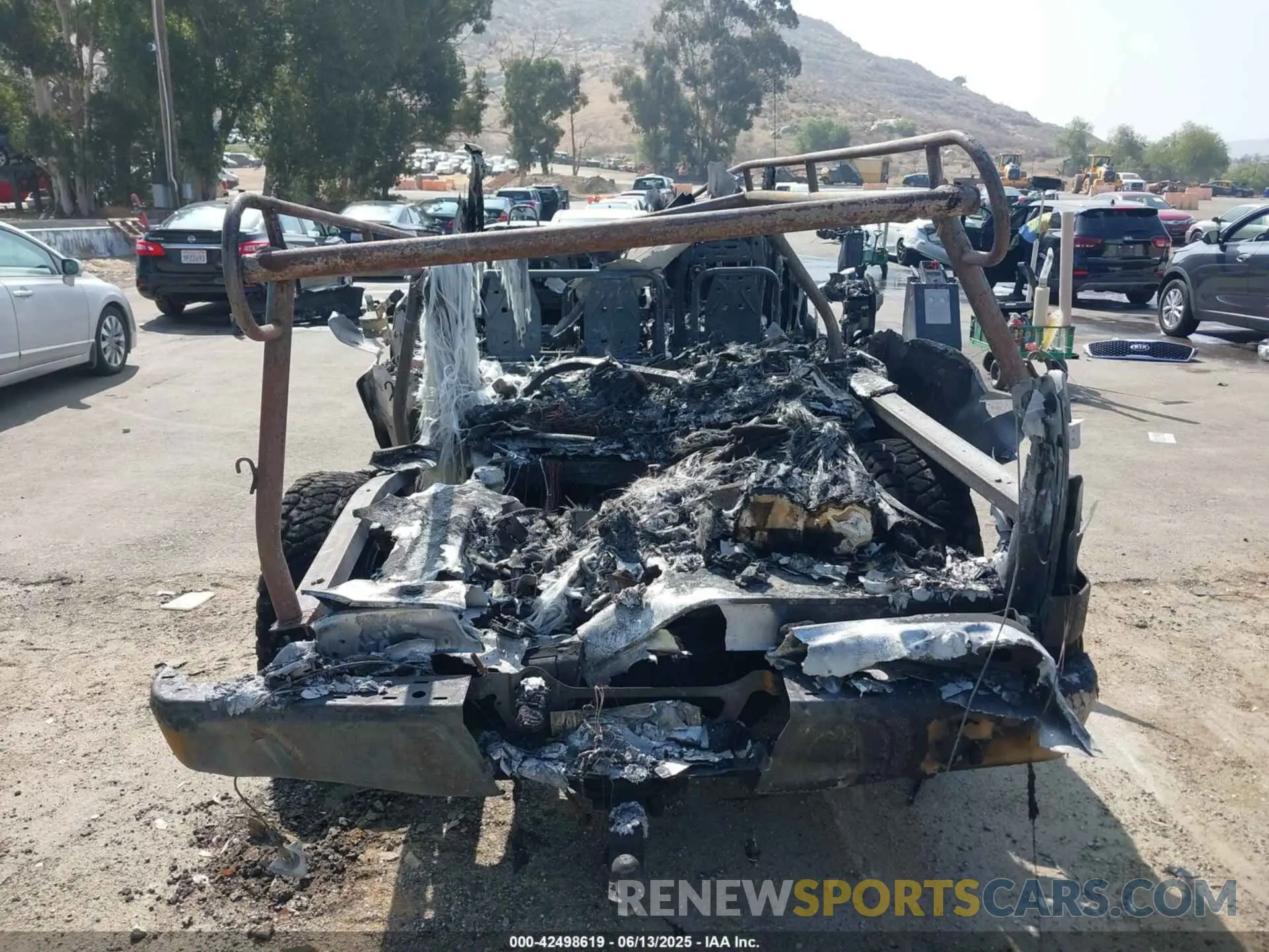 16 Photograph of a damaged car 1FTEX1CB3KKD64781 FORD F-150 2019