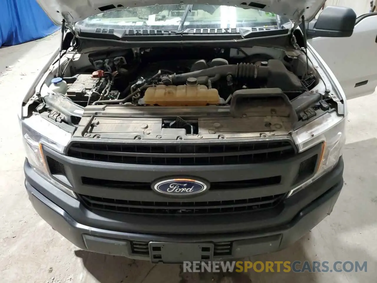 11 Photograph of a damaged car 1FTEX1CB6KKE66642 FORD F-150 2019