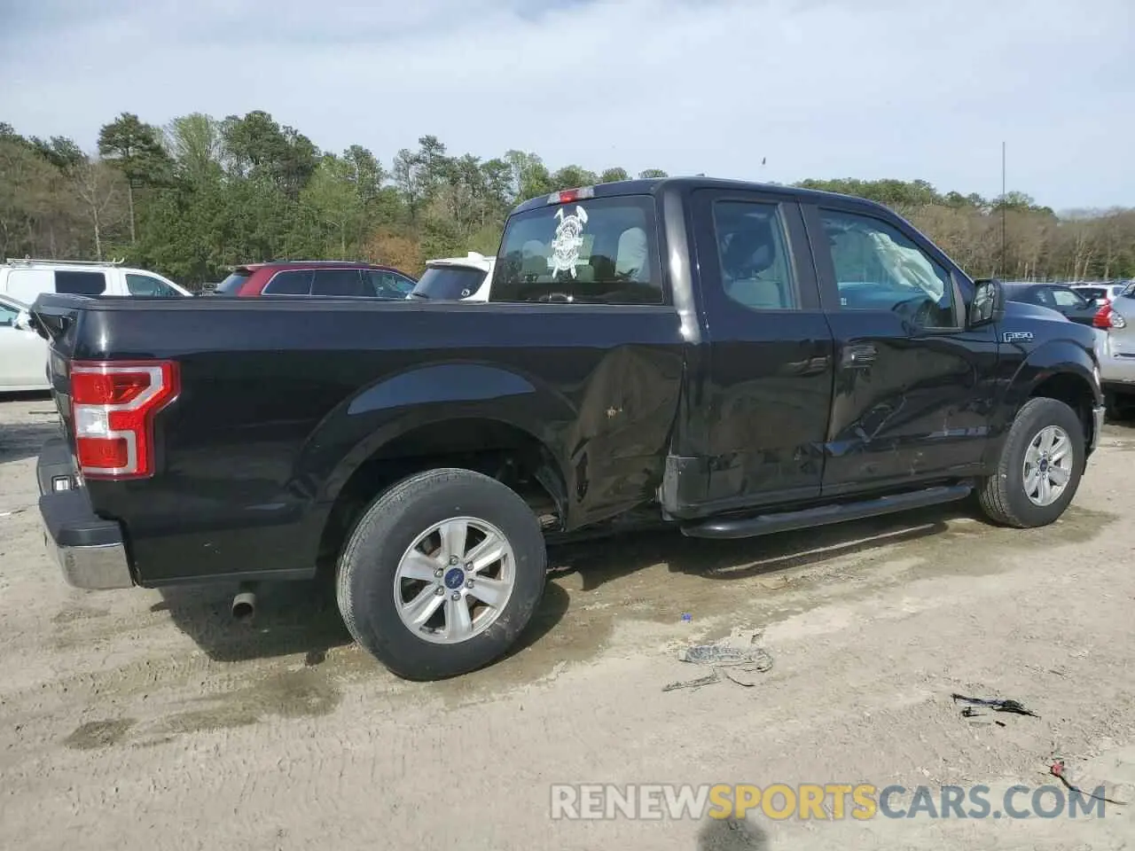 3 Photograph of a damaged car 1FTEX1CB8KKE57795 FORD F-150 2019