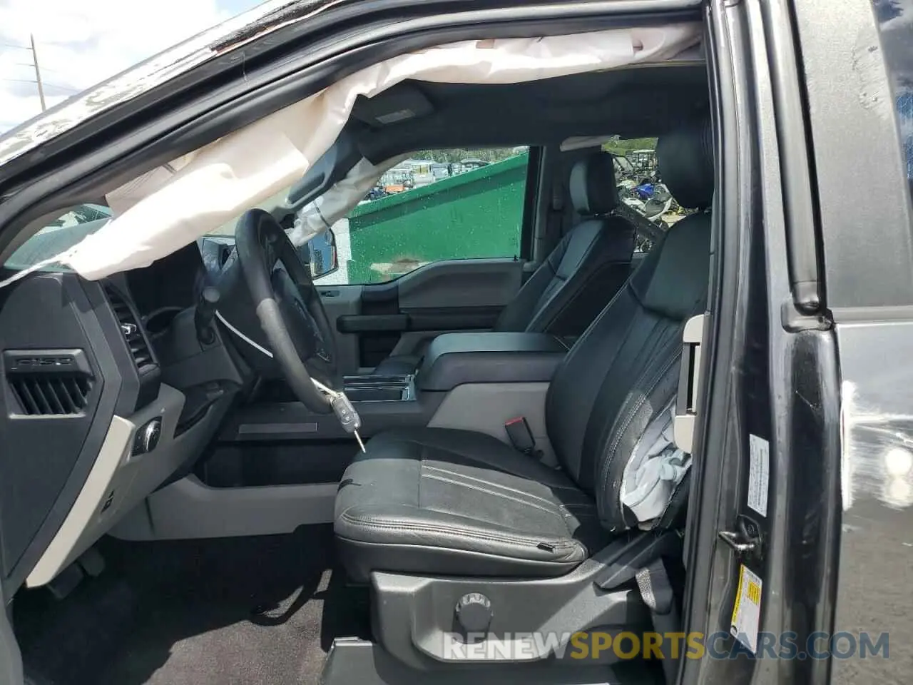 7 Photograph of a damaged car 1FTEX1CP0KFB33664 FORD F-150 2019
