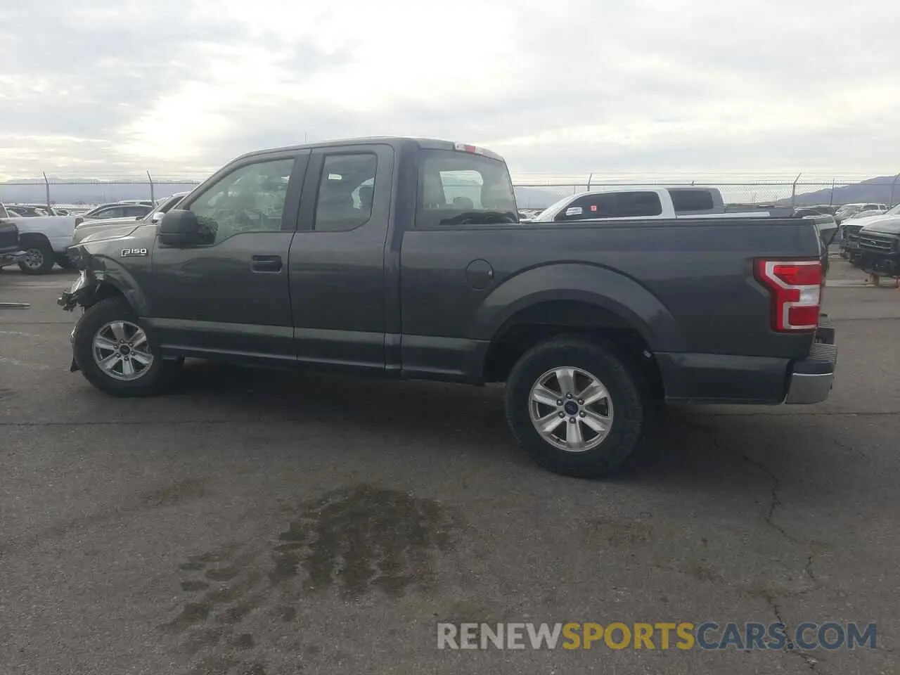 2 Photograph of a damaged car 1FTEX1CP3KKC69729 FORD F-150 2019