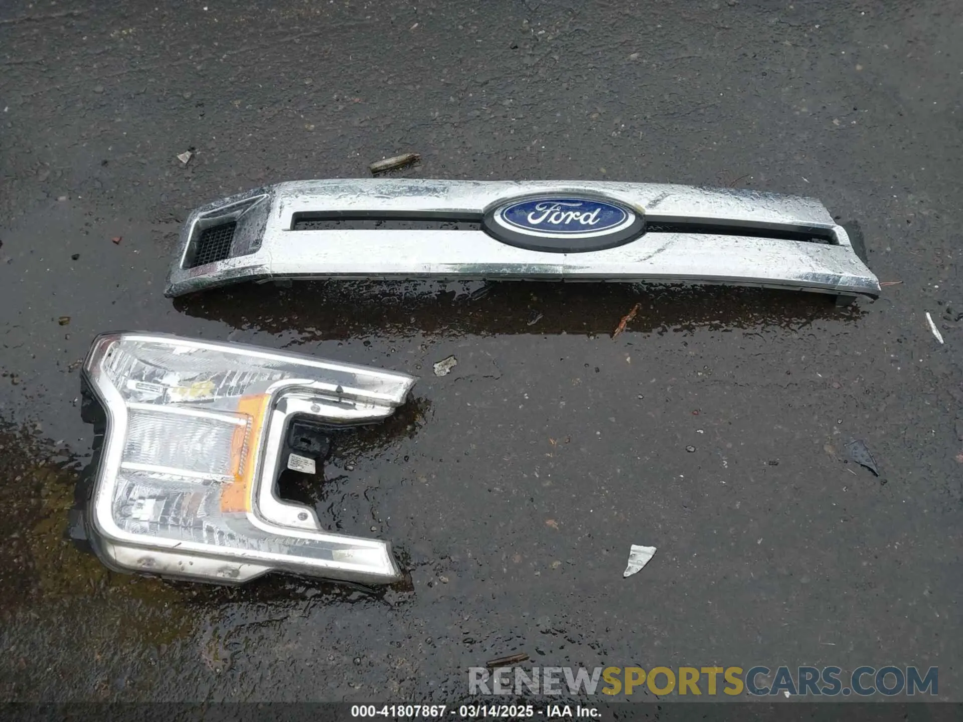 12 Photograph of a damaged car 1FTEX1EB2KKE51228 FORD F-150 2019