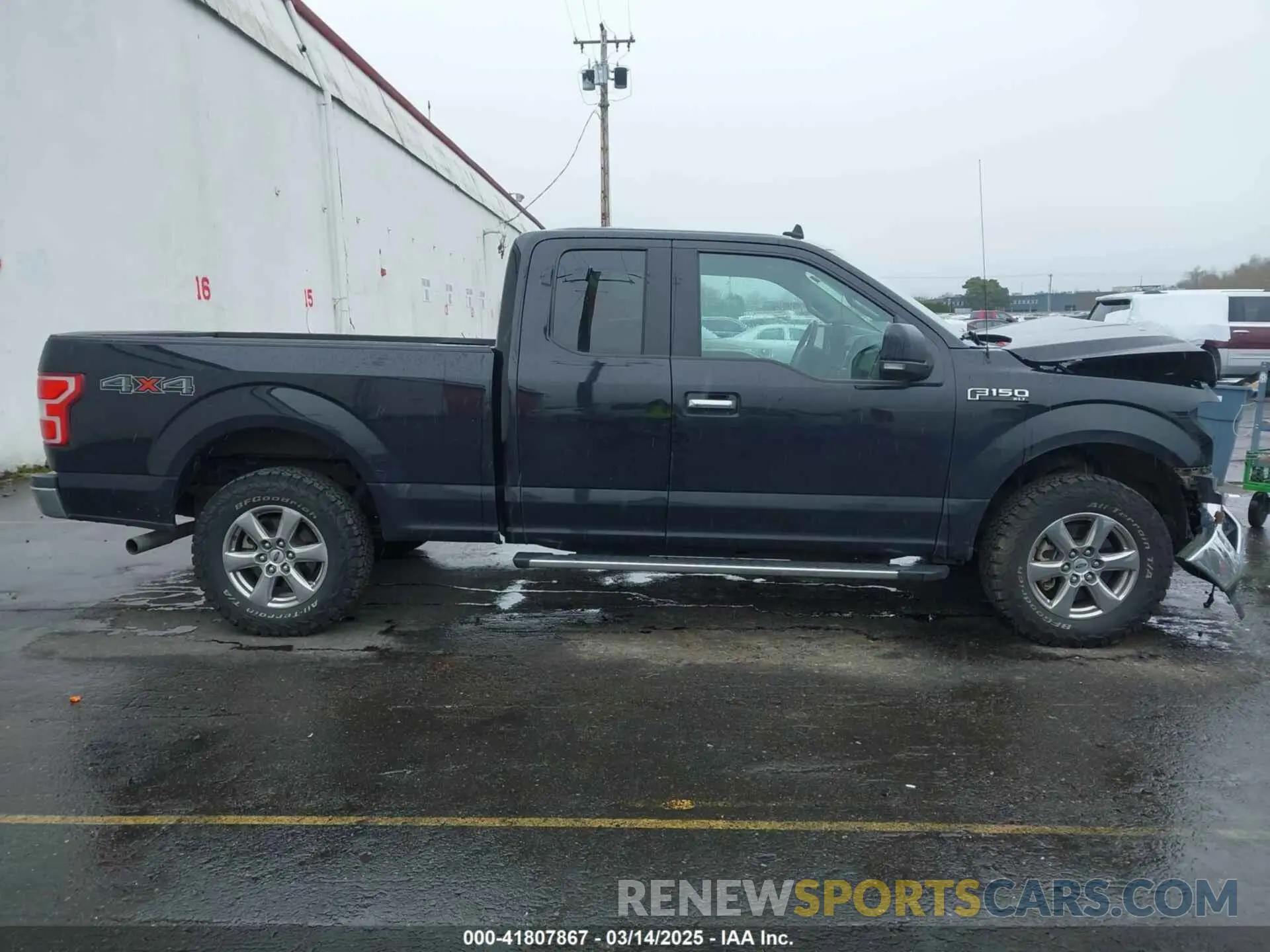 14 Photograph of a damaged car 1FTEX1EB2KKE51228 FORD F-150 2019